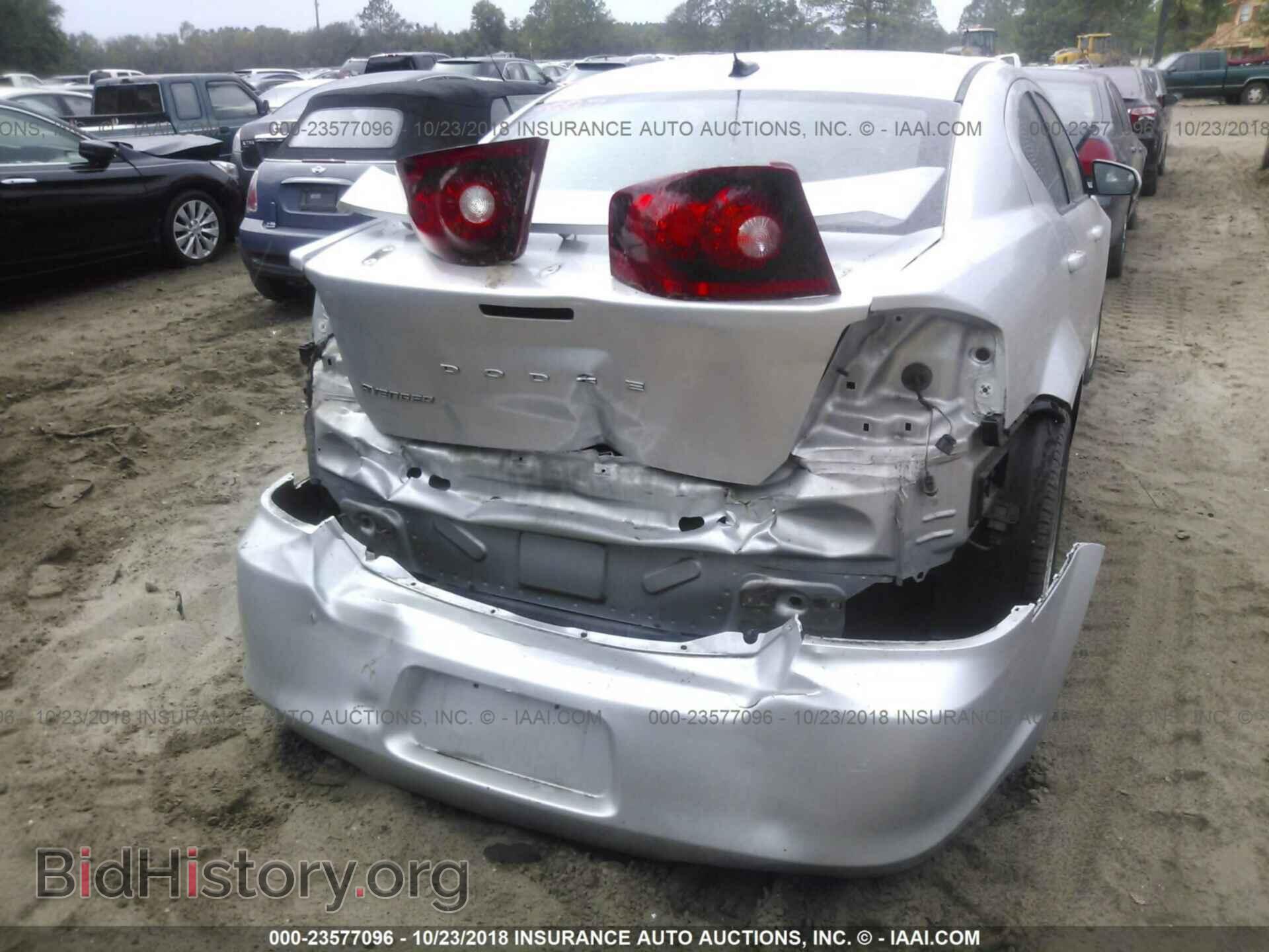 2011 Dodge Avenger - VIN: 1B3BD2FG3BN500304 - Photo 6