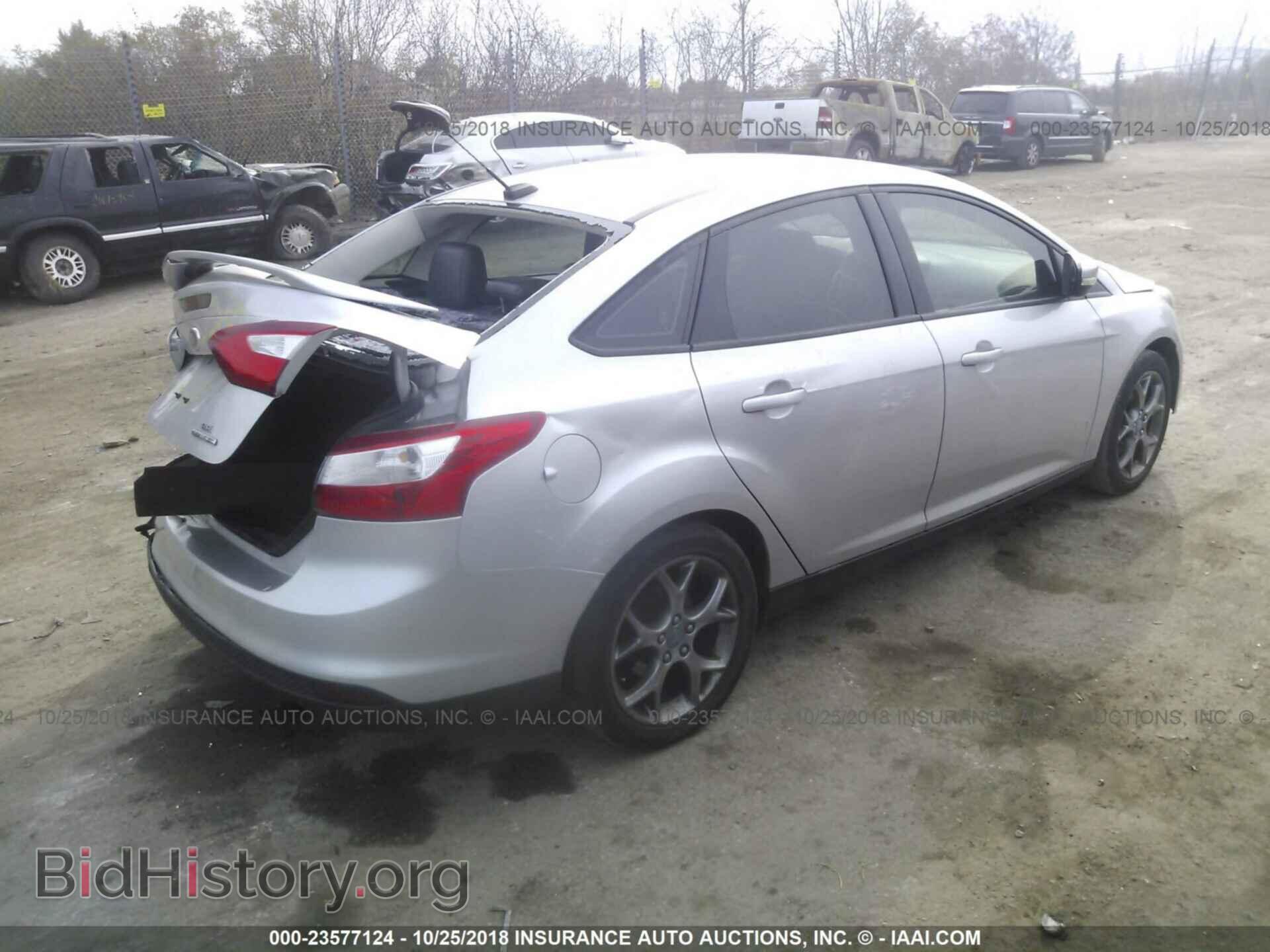2013 Ford Focus - VIN: 1FADP3F26DL130107 - Фото 4