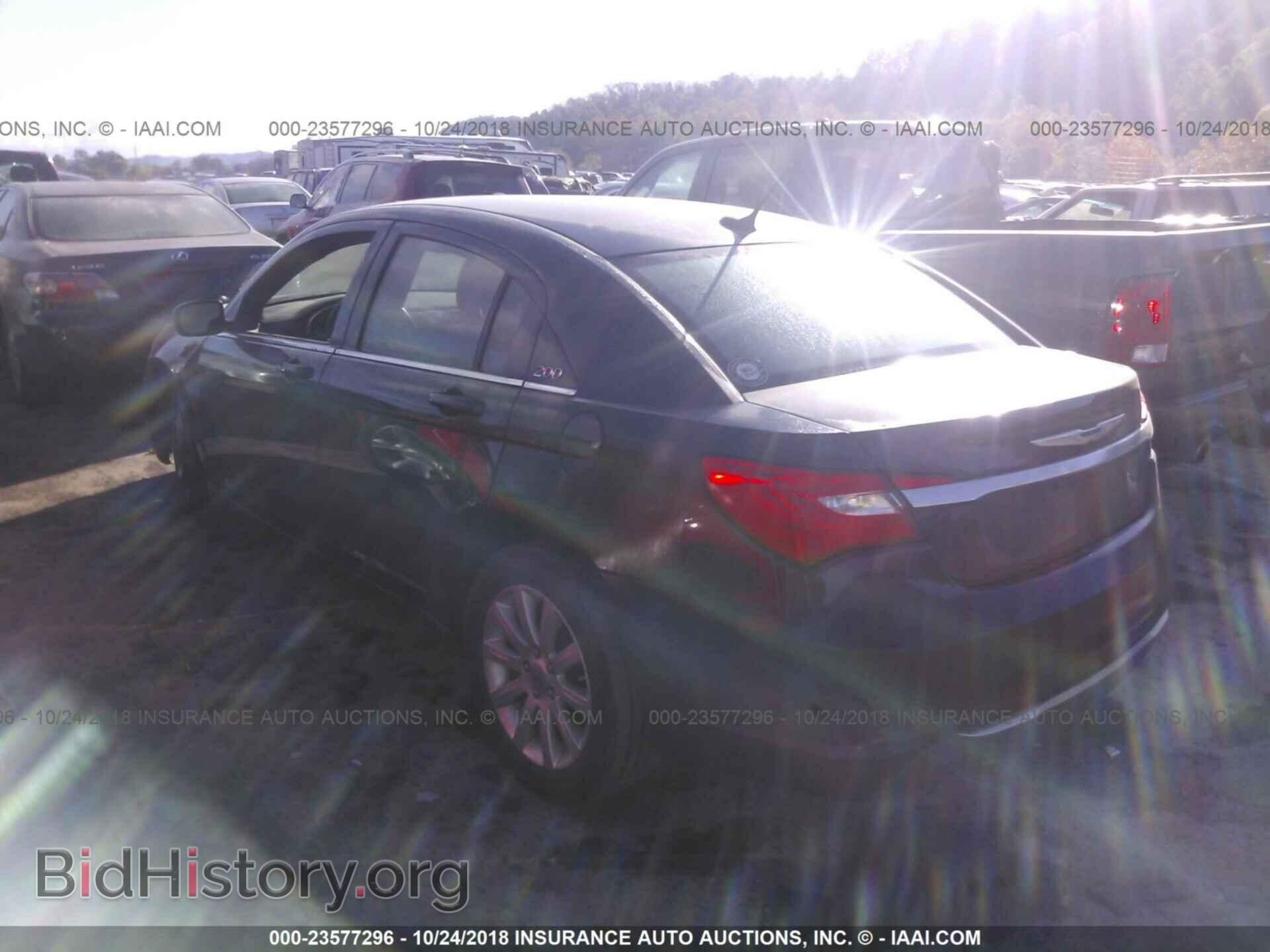 2011 CHRYSLER 200 - VIN: 1C3BC1FG9BN579705 - Фото 3
