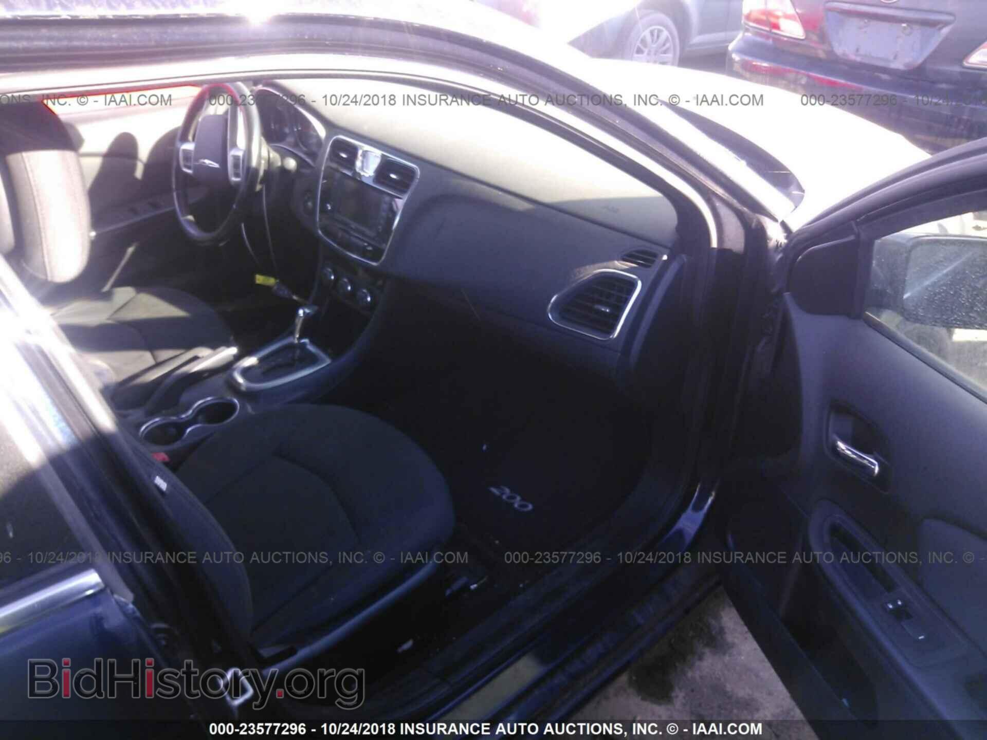 2011 CHRYSLER 200 - VIN: 1C3BC1FG9BN579705 - Фото 5
