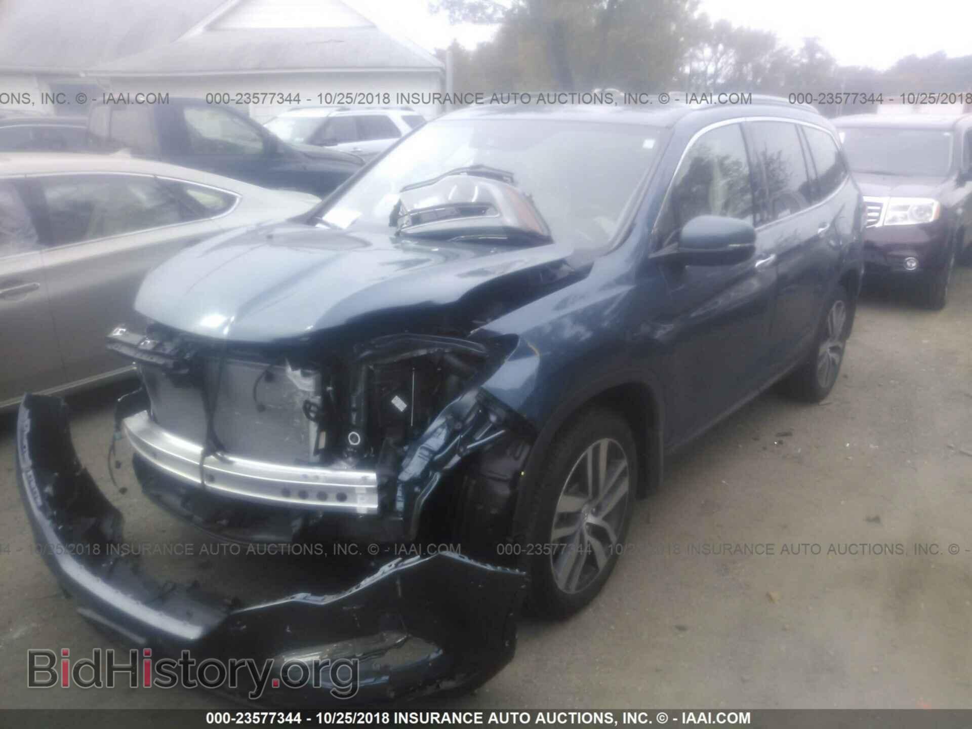 2017 Honda Pilot - VIN: 5FNYF6H91HB074984 - Photo 2