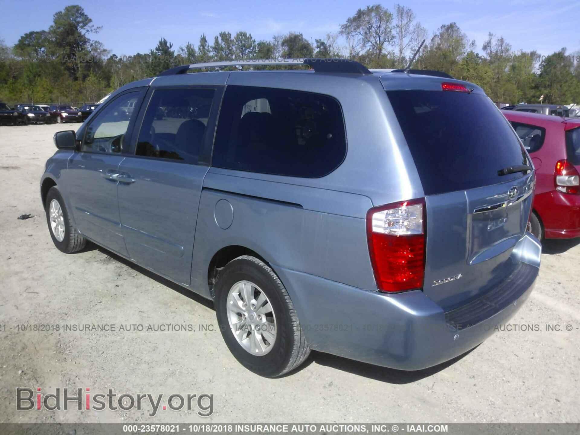 2011 Kia Sedona - VIN: KNDMG4C73B6393473 - Фото 3
