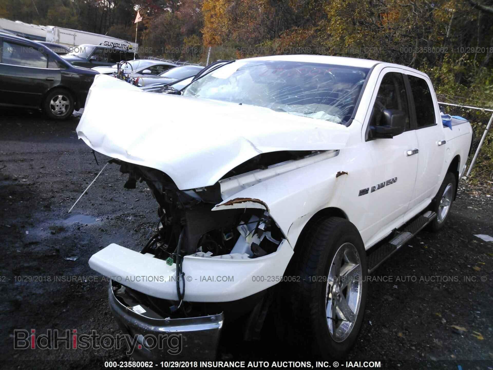 2011 DODGE RAM 1500 - VIN: 1D7RV1CT1BS664292 - Фото 2