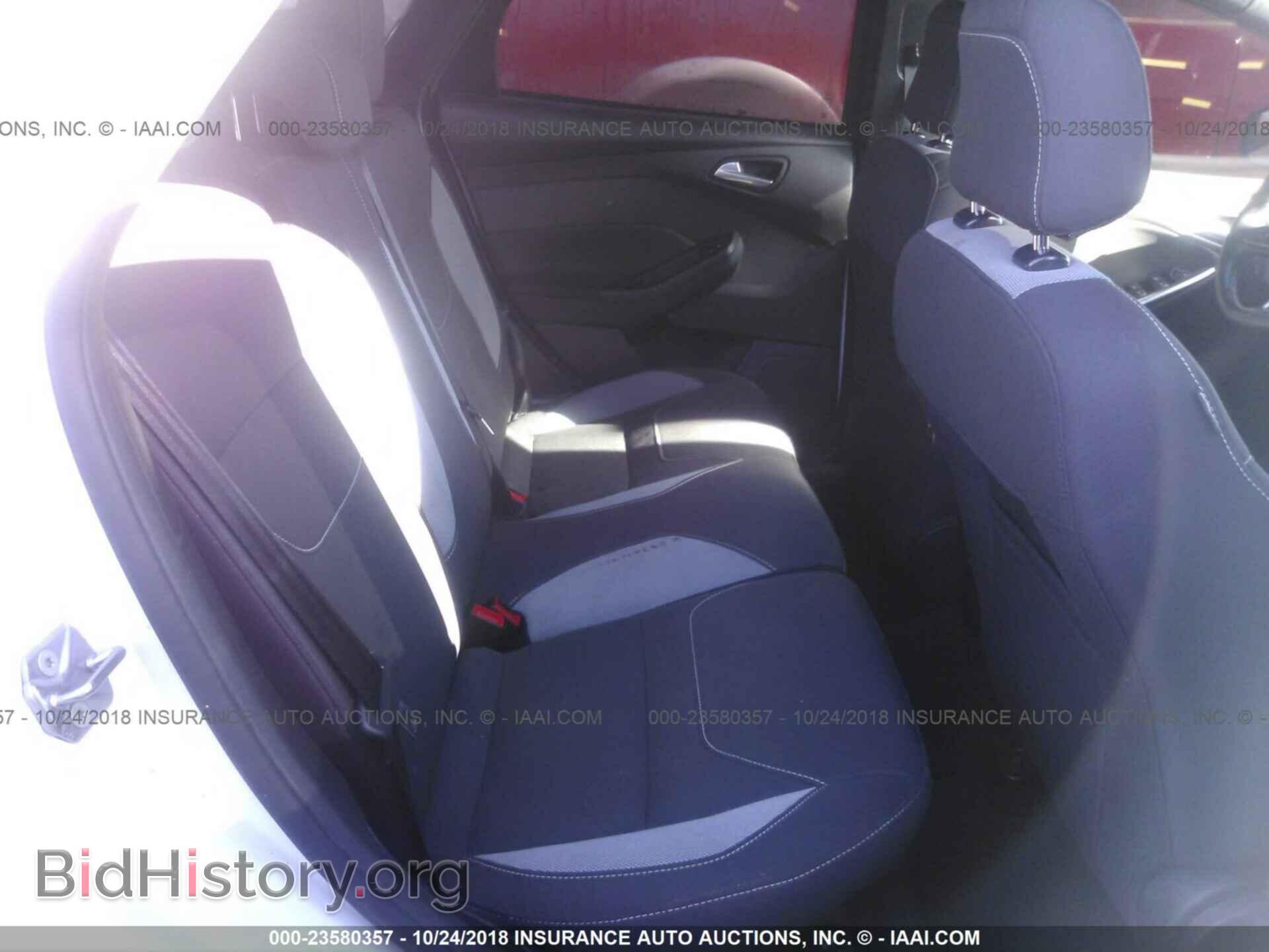 2017 Ford Focus - VIN: 1FADP3L94HL258322 - Photo 8