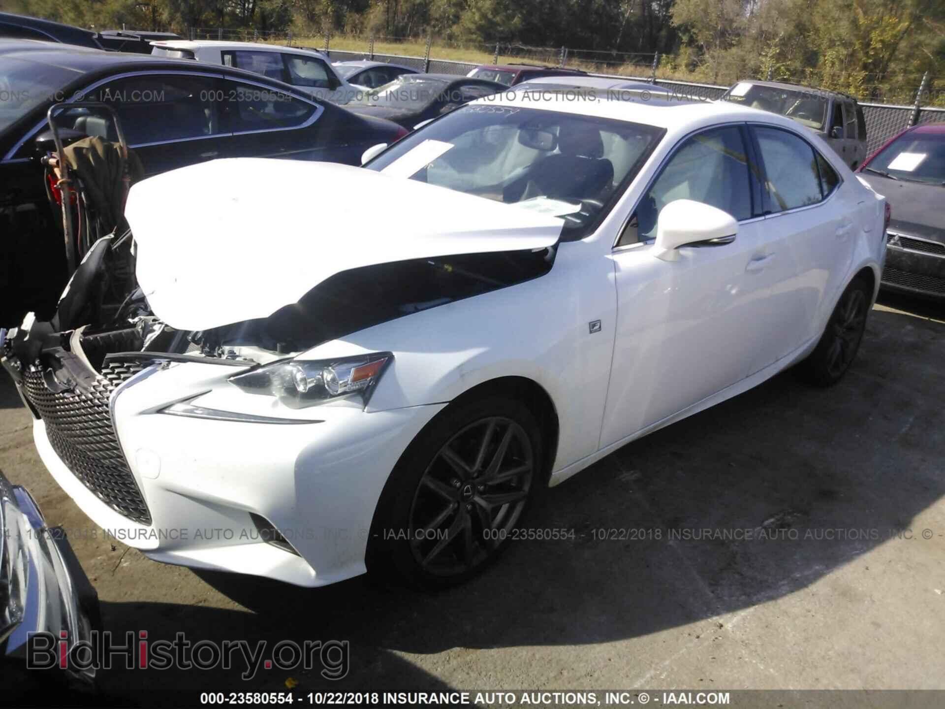 2015 Lexus Is - VIN: JTHCF1D20F5020420 - Photo 2