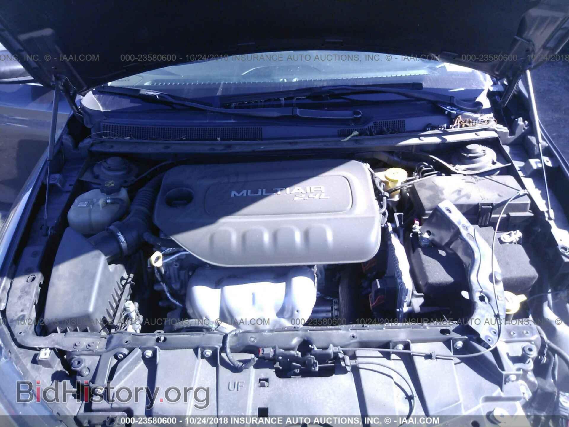 2015 Chrysler 200 - VIN: 1C3CCCAB7FN600293 - Photo 10