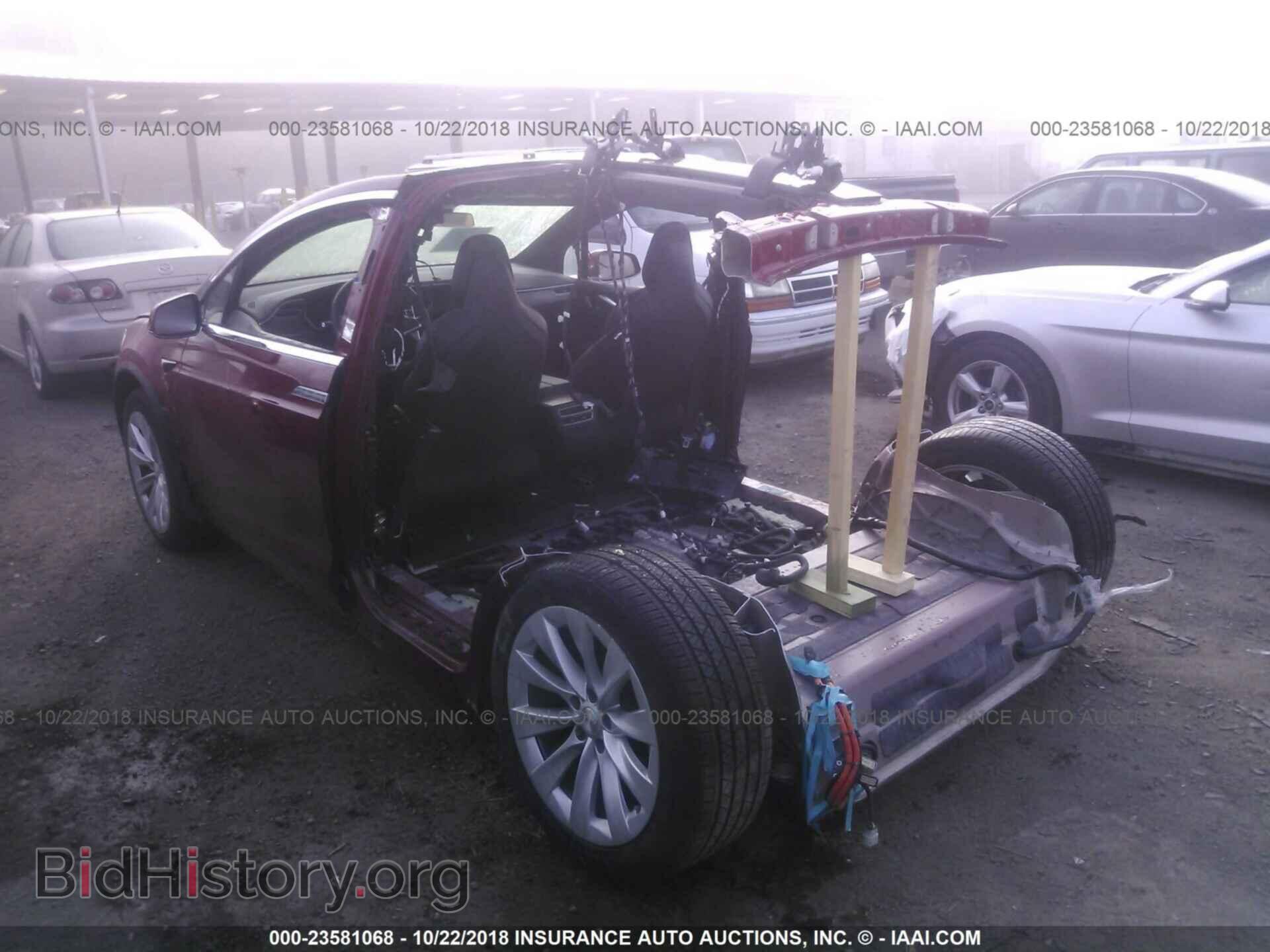 2017 Tesla Model x - VIN: 5YJXCDE28HF057227 - Photo 3
