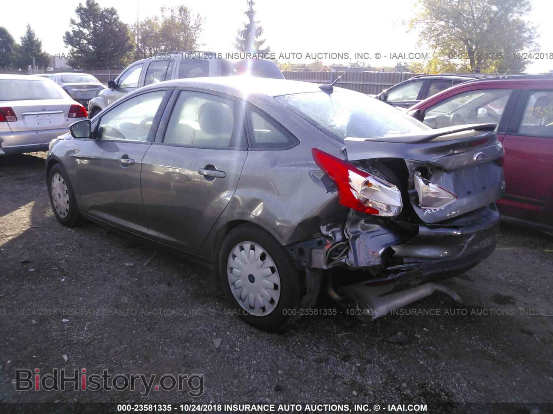 2014 Ford Focus - VIN: 1FADP3F28EL306284 - Фото 3