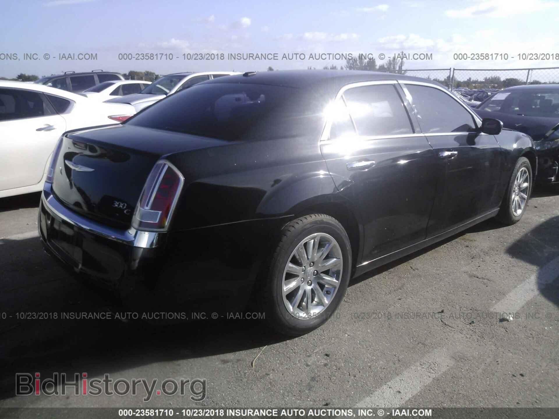 2013 Chrysler 300c - VIN: 2C3CCAET3DH657331 - Фото 4