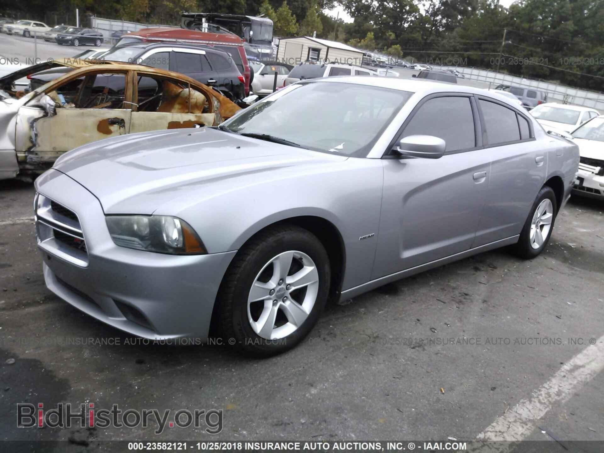 2011 Dodge Charger - VIN: 2B3CL3CG8BH544535 - Фото 2