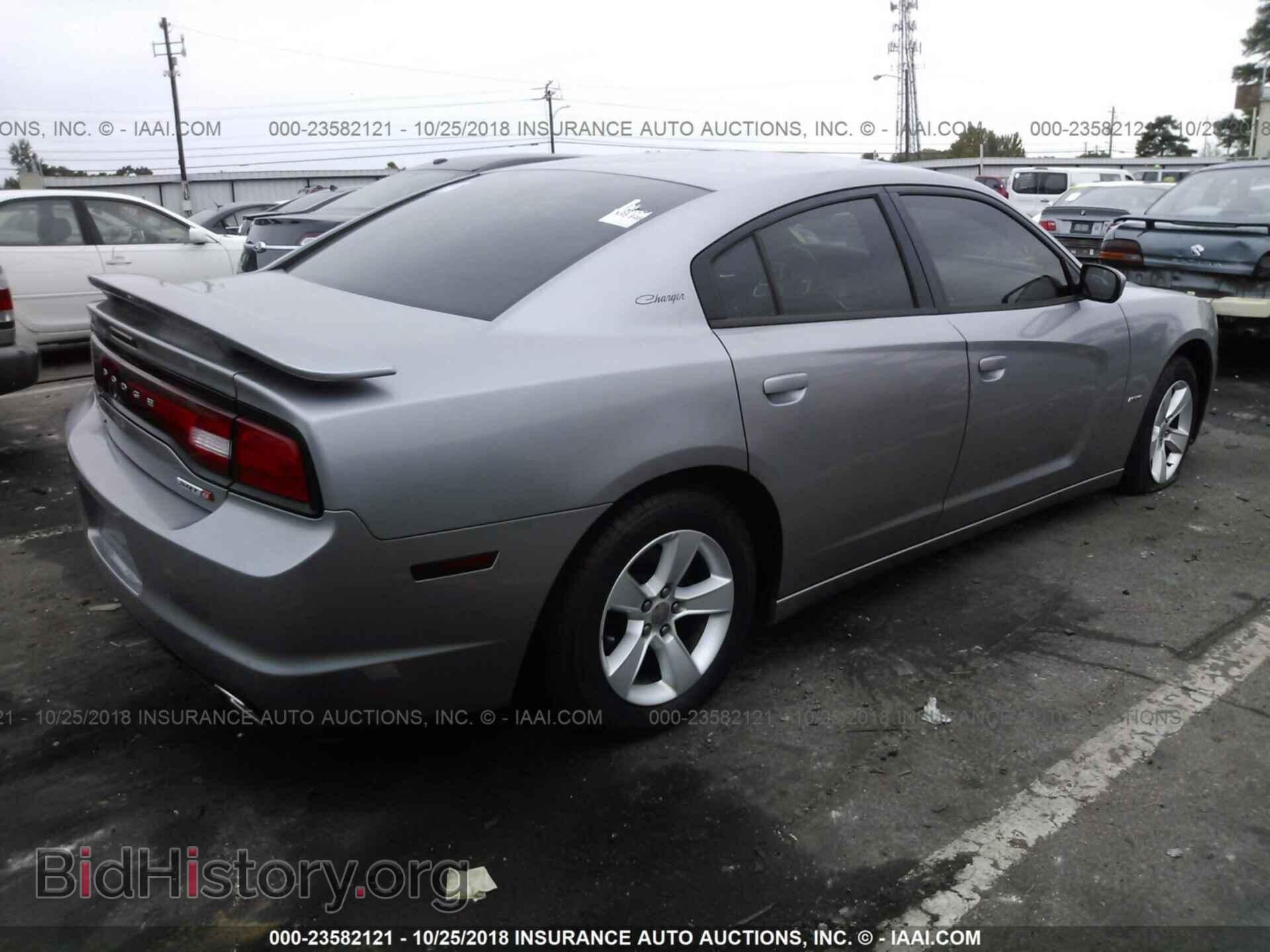2011 Dodge Charger - VIN: 2B3CL3CG8BH544535 - Фото 4