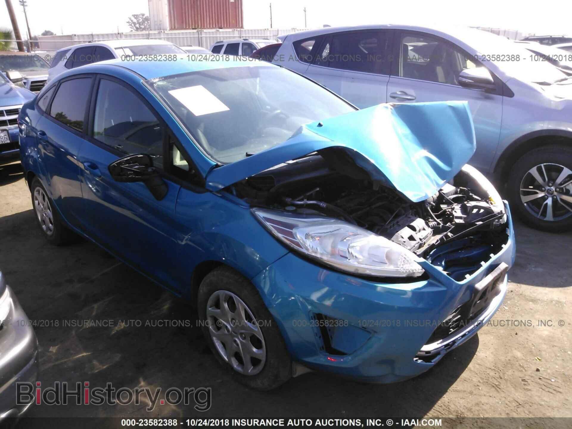 Photo 3FADP4BJ2CM194760 - Ford Fiesta 2012