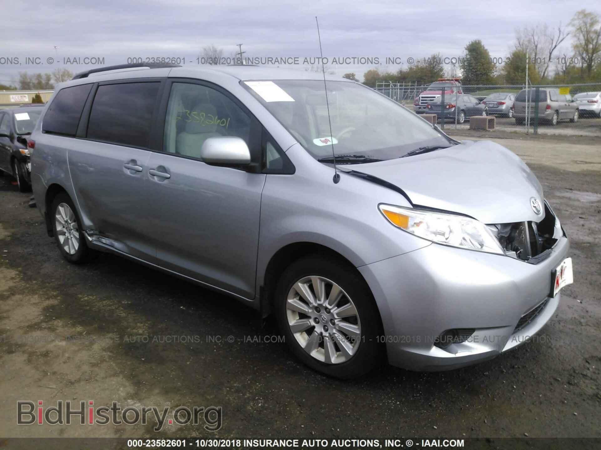 Photo 5TDJK3DC7CS036127 - TOYOTA SIENNA 2012