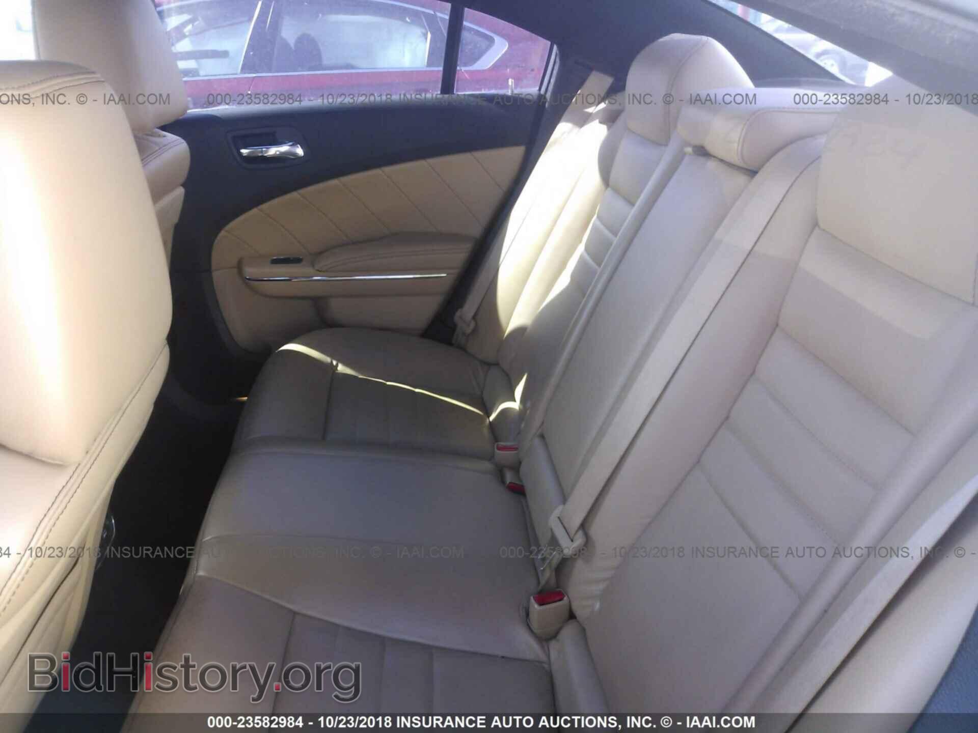 2011 Dodge Charger - VIN: 2B3CL5CT9BH572093 - Фото 8