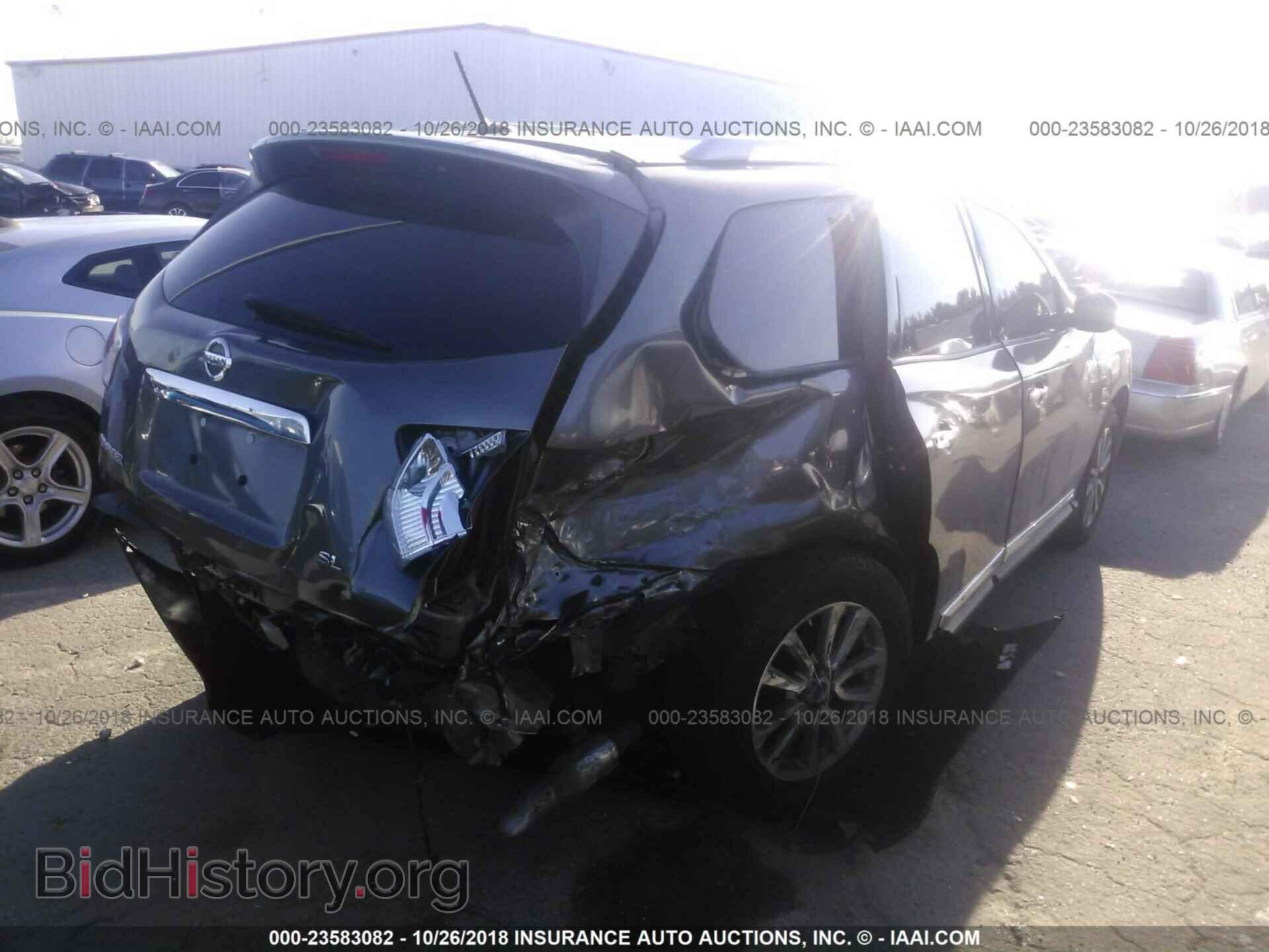 2015 Nissan Pathfinder - VIN: 5N1AR2MN8FC622537 - Фото 4