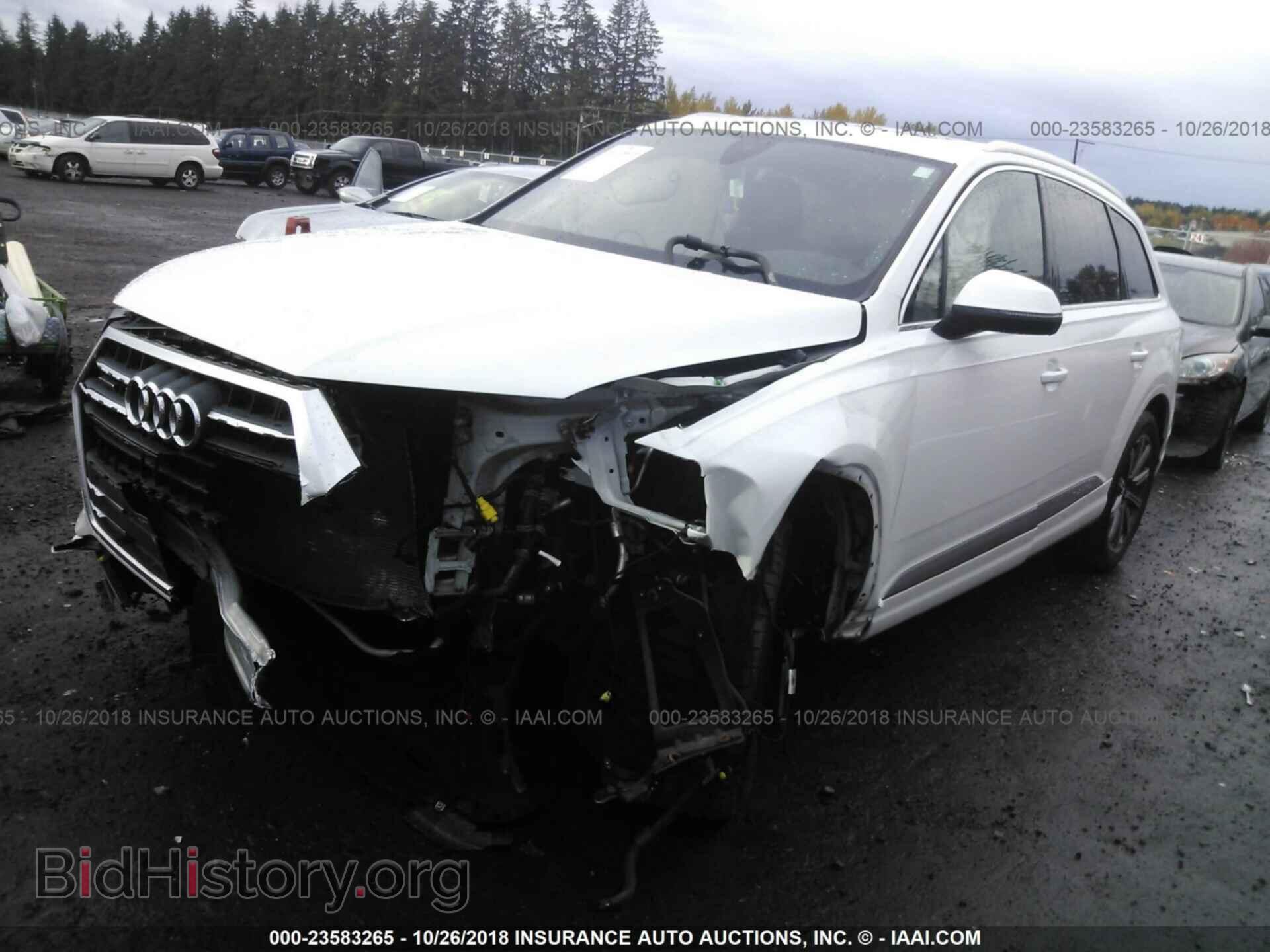 2017 Audi Q7 - VIN: WA1LAAF74HD006922 - Фото 2