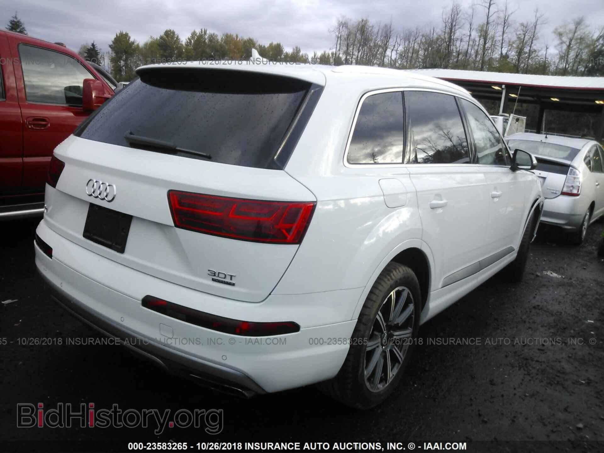 2017 Audi Q7 - VIN: WA1LAAF74HD006922 - Фото 4