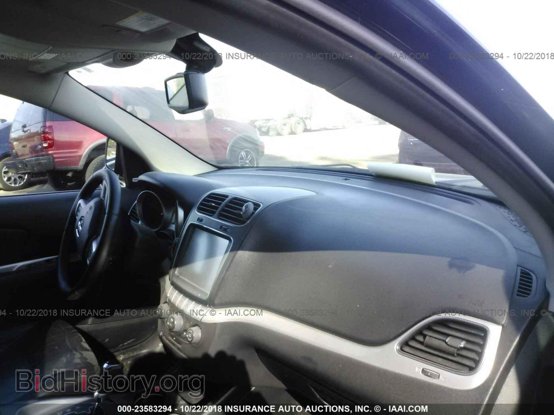 2016 Dodge Journey - VIN: 3C4PDDEG3GT160242 - Photo 5