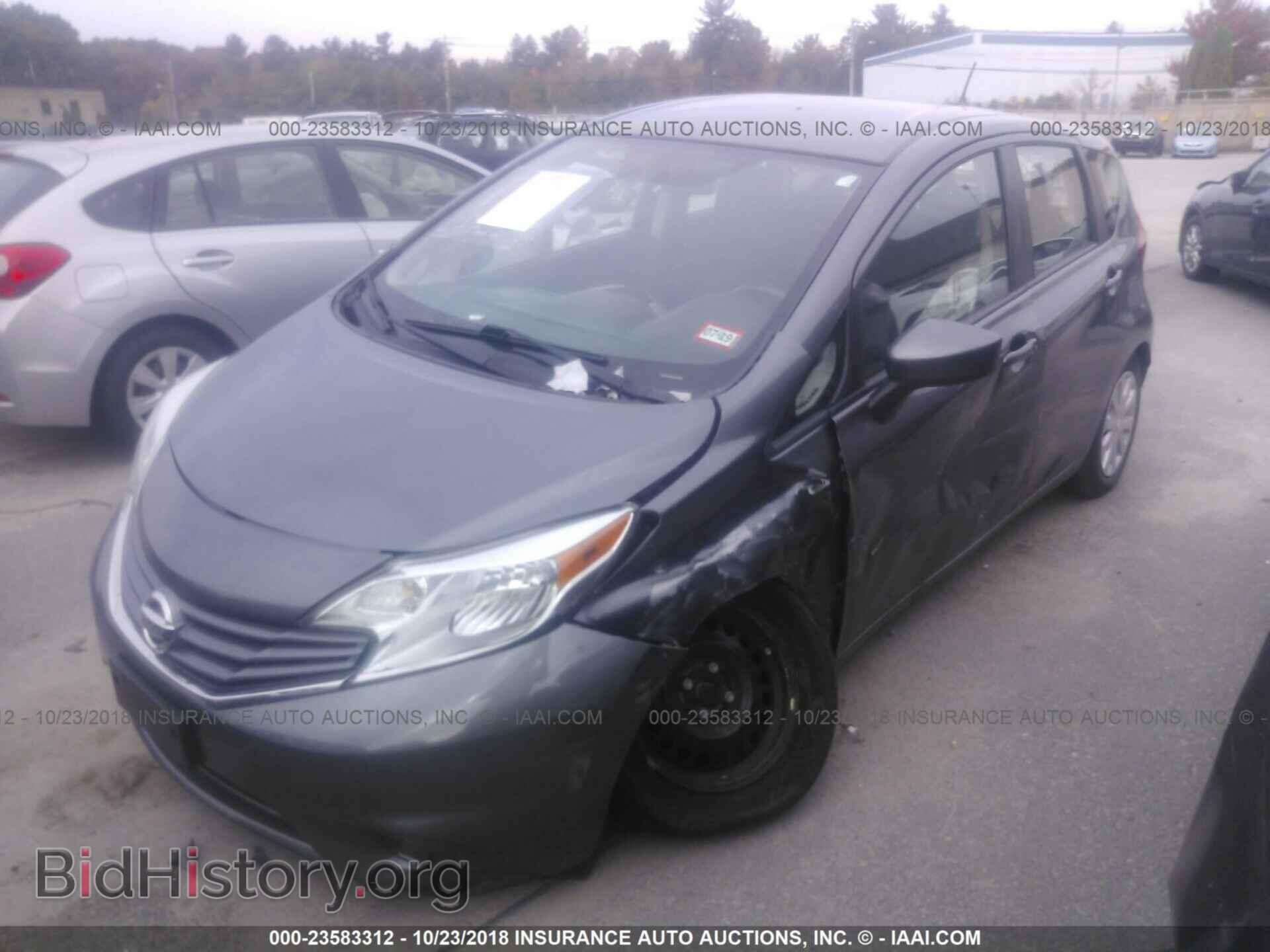 2016 Nissan Versa note - VIN: 3N1CE2CP7GL403976 - Фото 2