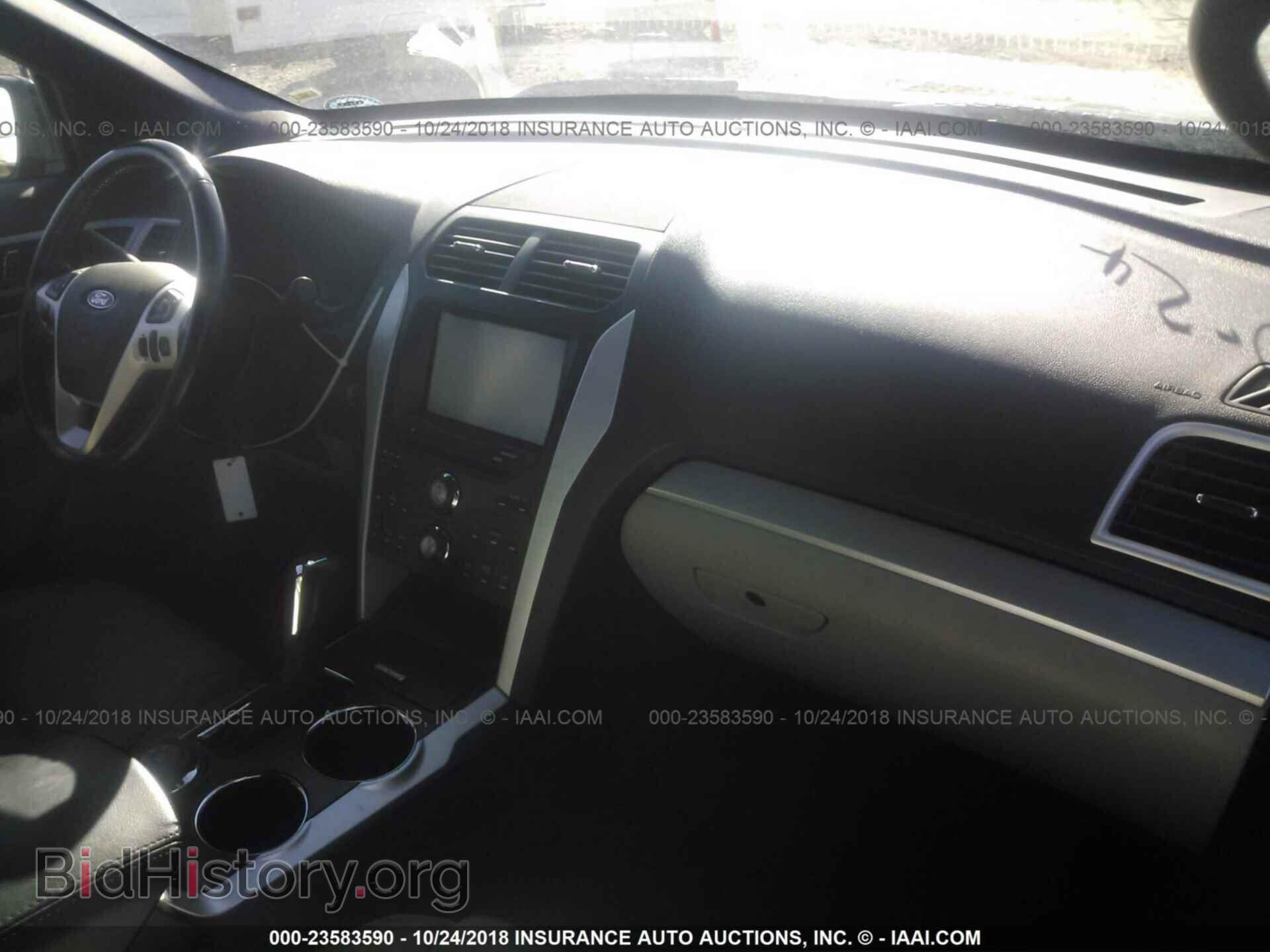 2013 Ford Explorer - VIN: 1FM5K8D85DGA07372 - Photo 5