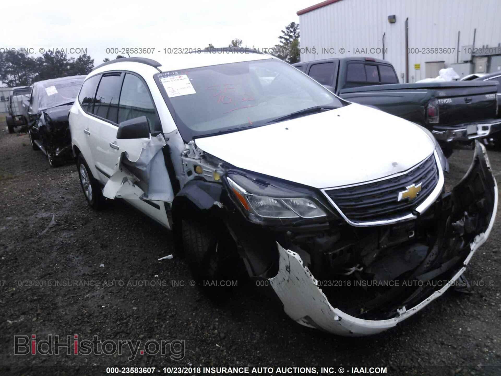 Photo 1GNKRFED2DJ178223 - Chevrolet Traverse 2013