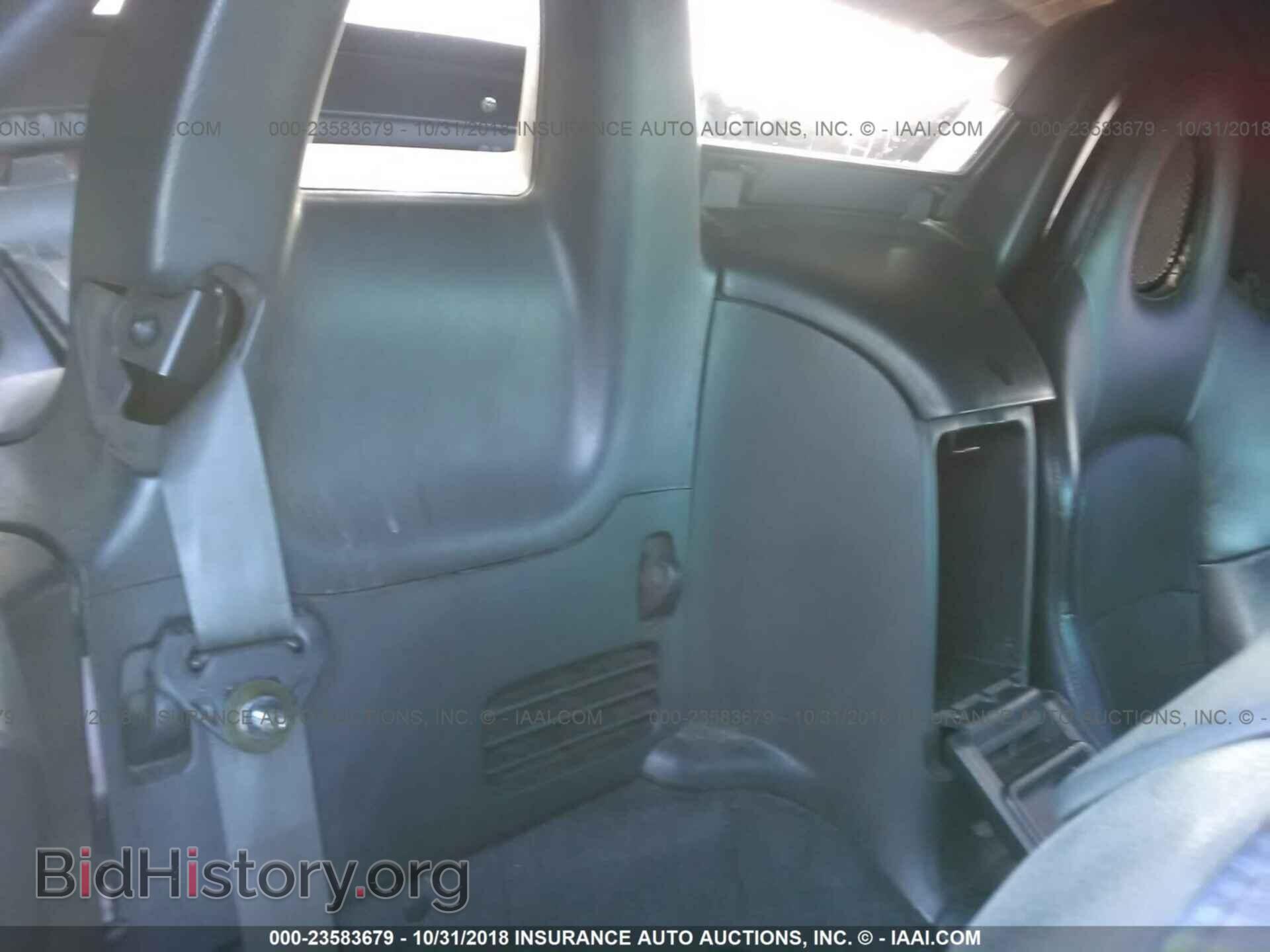 2001 HONDA S2000 - VIN: JHMAP11431T008373 - Фото 8
