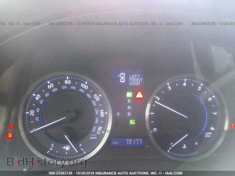 2012 Lexus IS (VIN JTHCF5C21C5054046) — фото 7 из 10