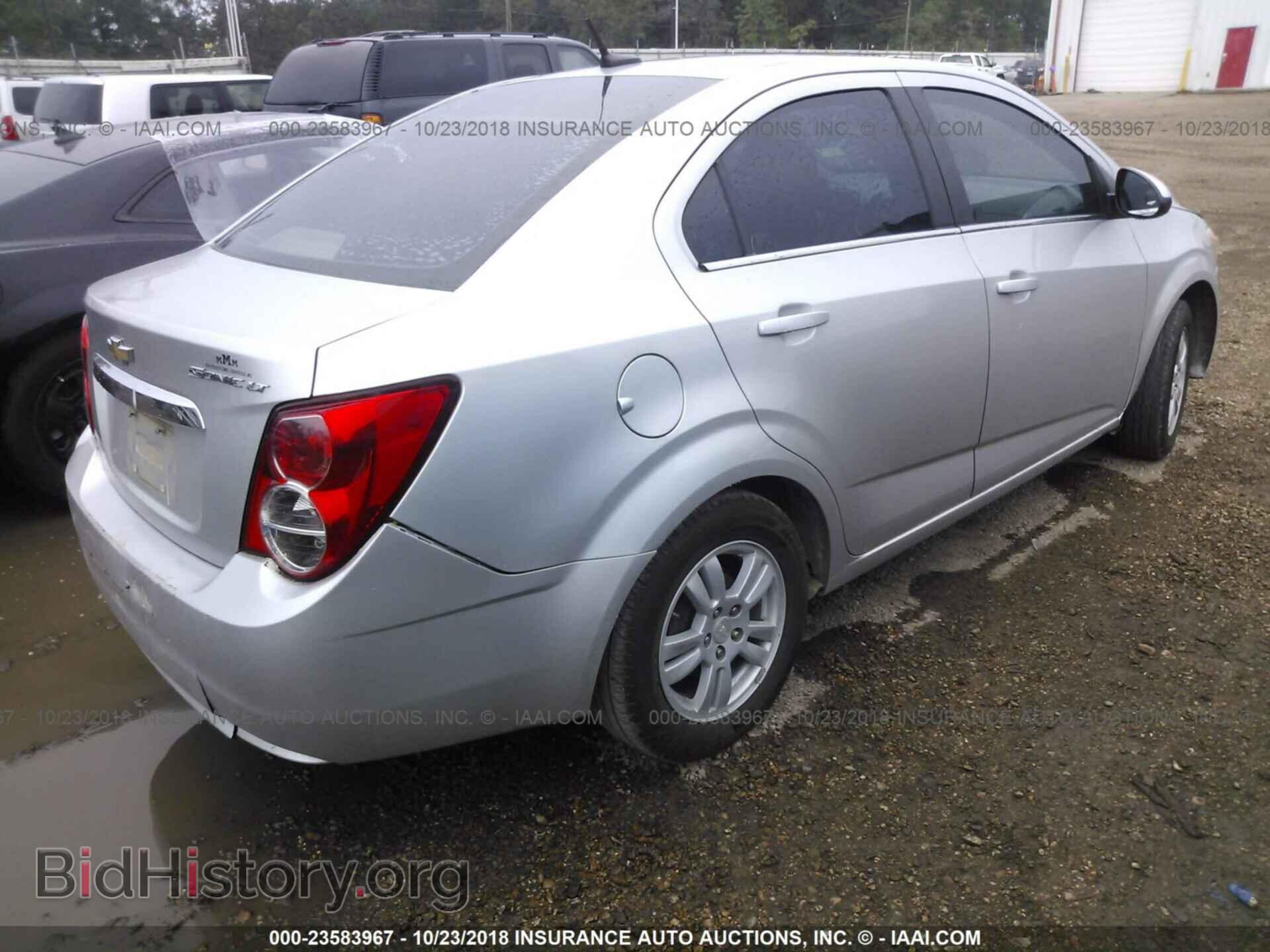 2014 Chevrolet Sonic - VIN: 1G1JC5SH4E4149466 - Фото 4