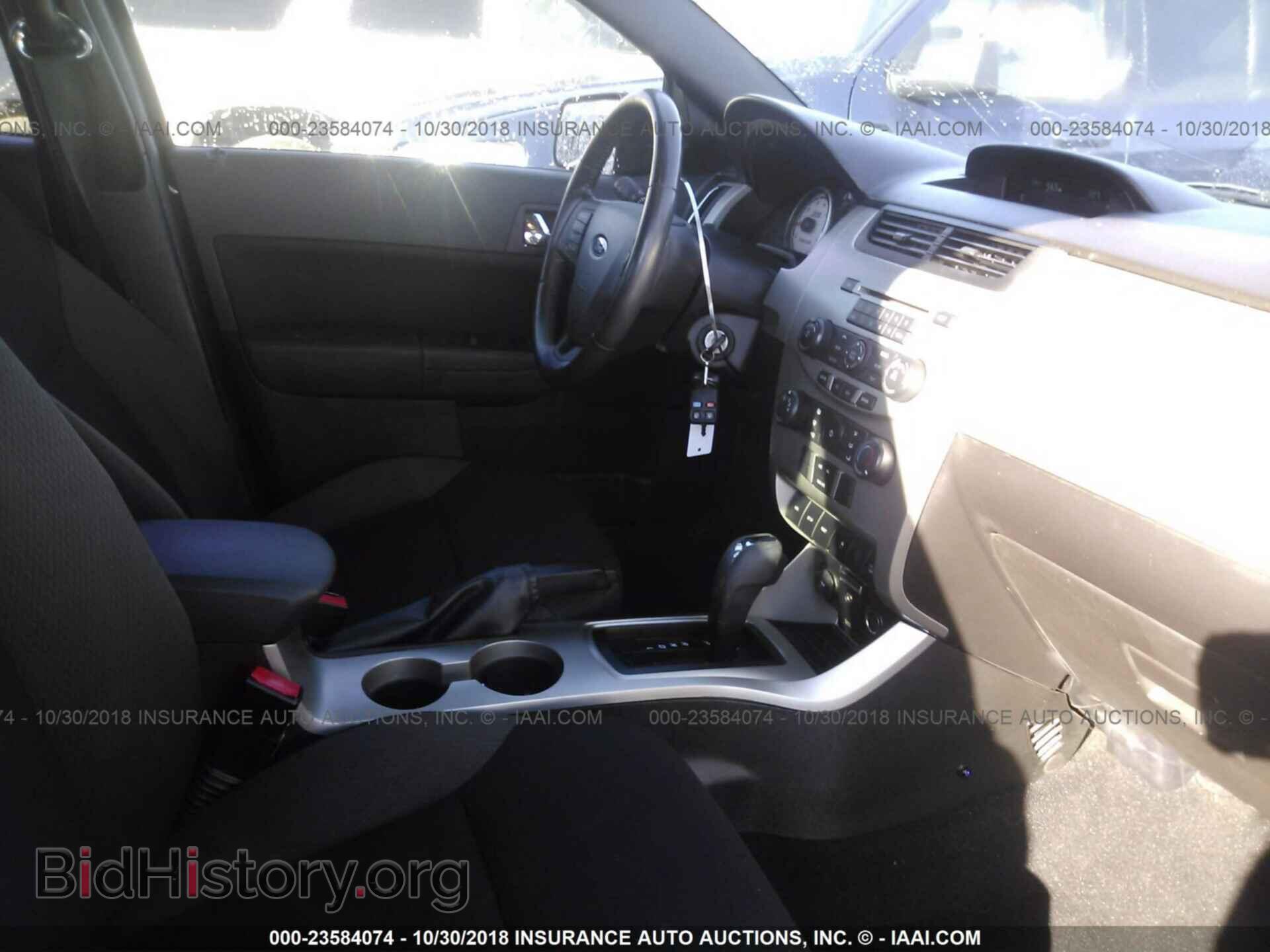 2011 Ford Focus - VIN: 1FAHP3GN6BW160455 - Фото 5