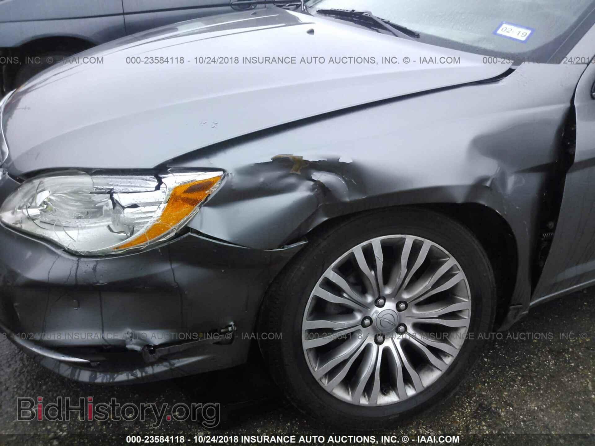 2011 Chrysler 200 - VIN: 1C3BC2FG5BN577827 - Фото 6