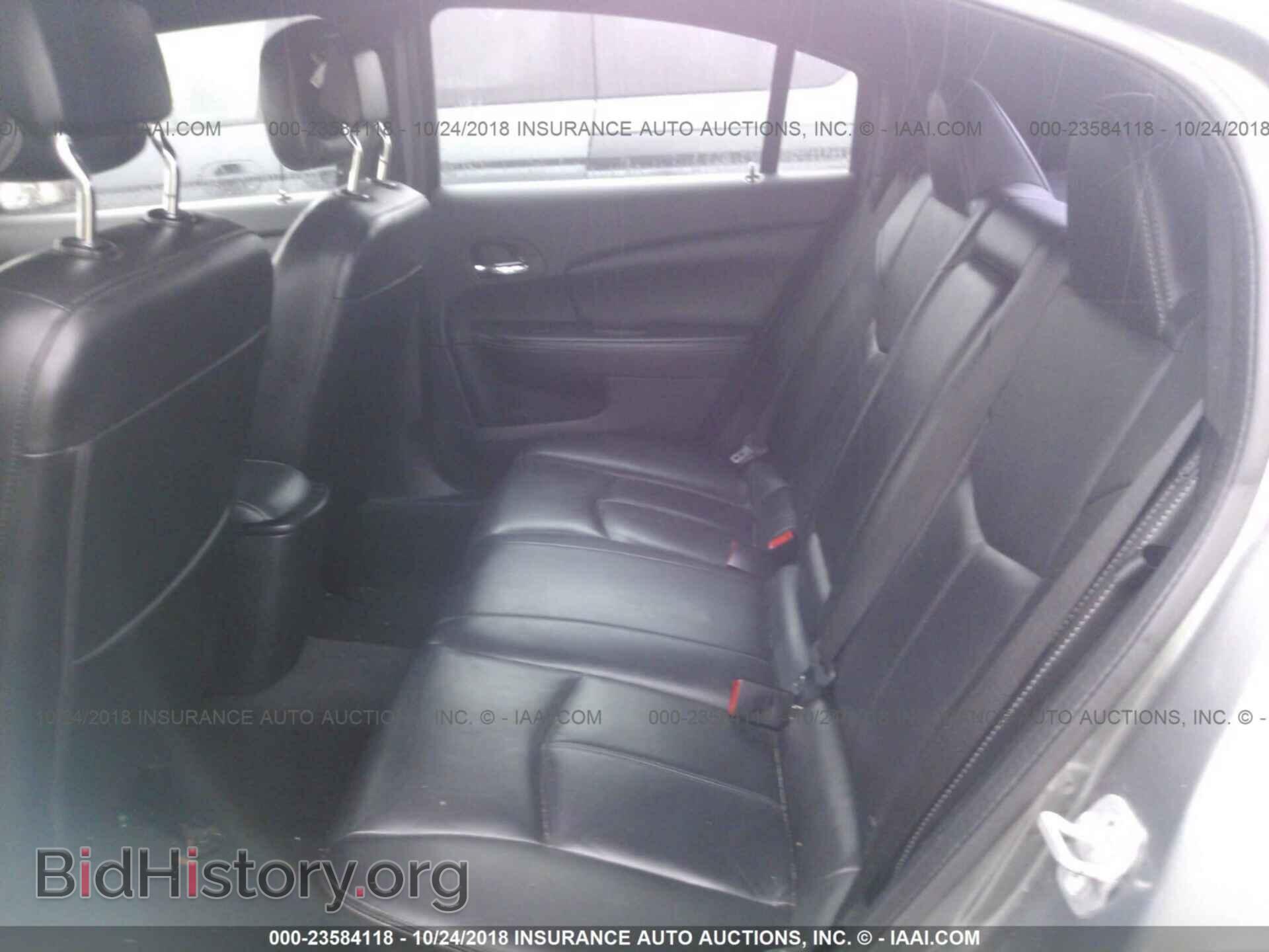 2011 Chrysler 200 - VIN: 1C3BC2FG5BN577827 - Фото 8