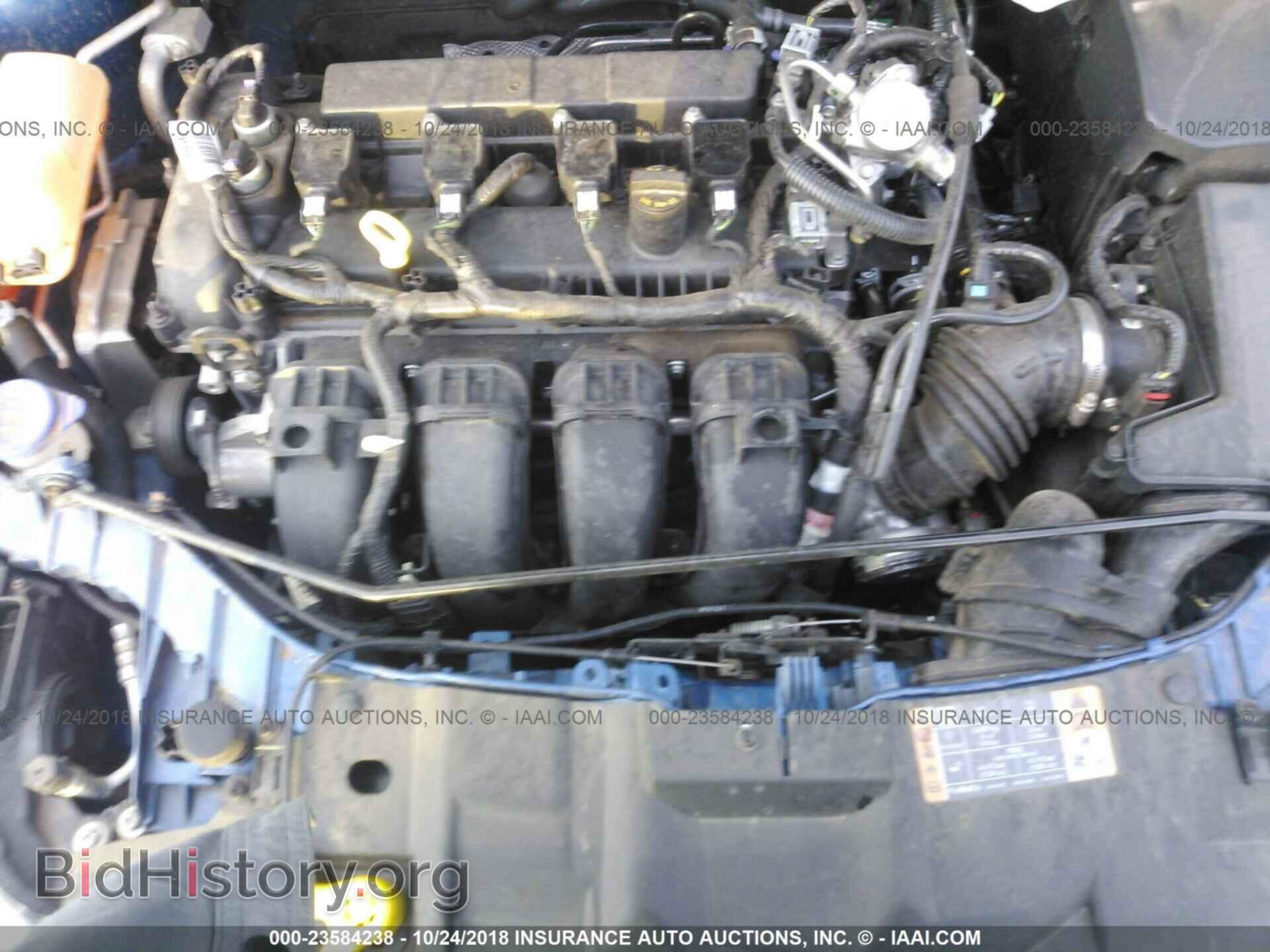 2018 Ford Focus - VIN: 1FADP3F28JL237168 - Photo 10