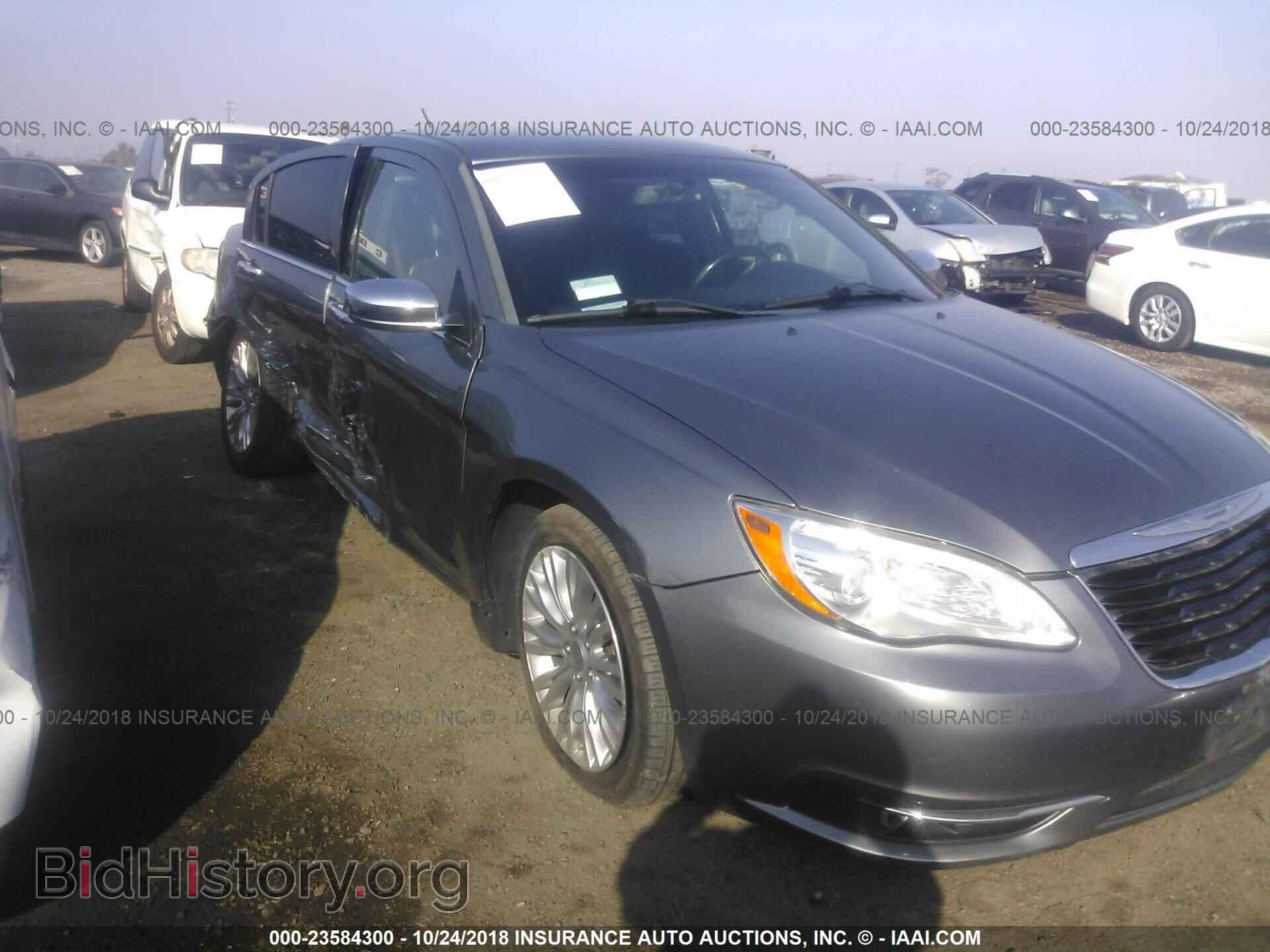 2011 Chrysler 200 - VIN: 1C3BC2FG0BN581204 - Фото 6