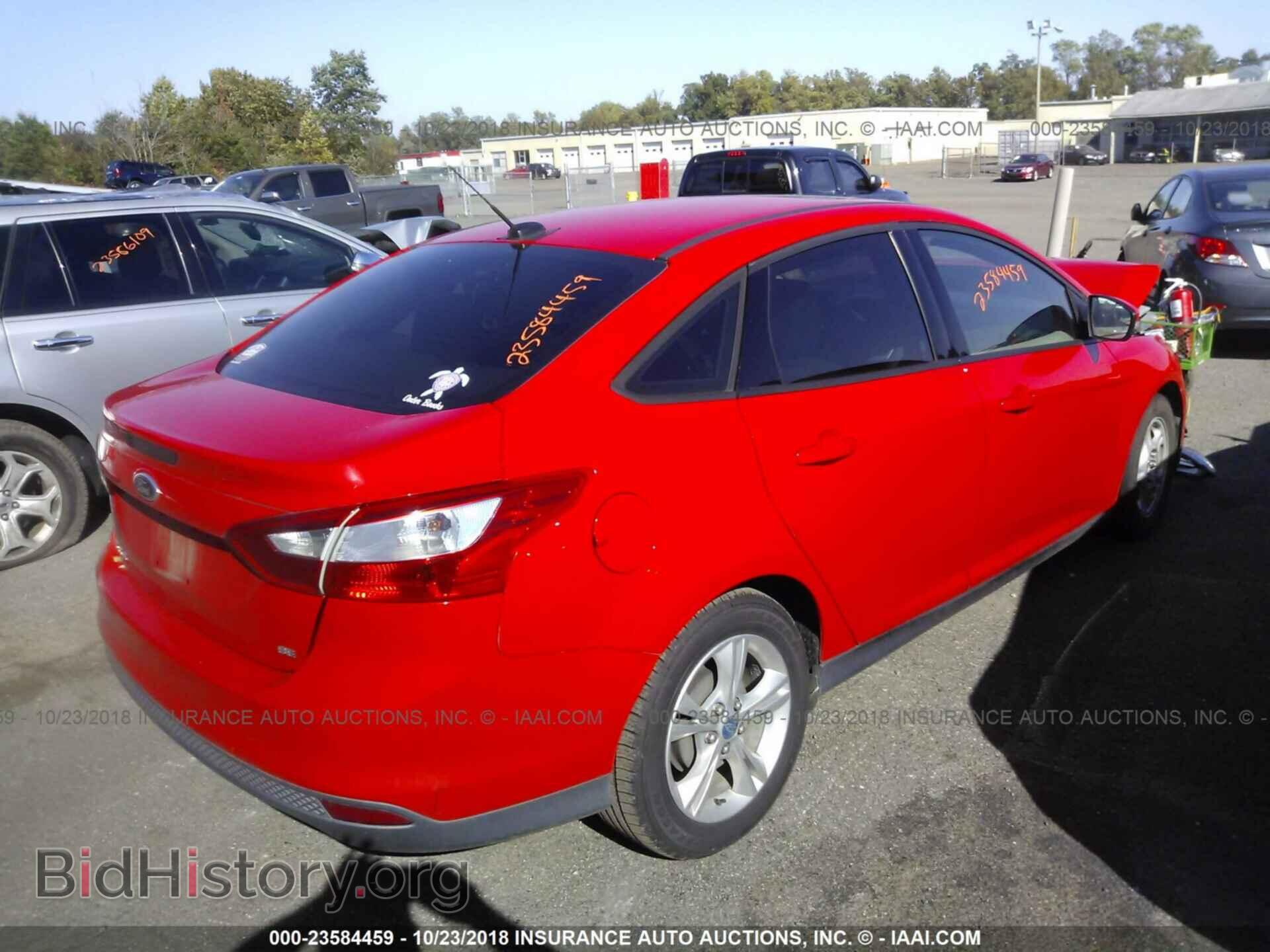 2013 Ford Focus - VIN: 1FADP3F24DL187728 - Photo 4