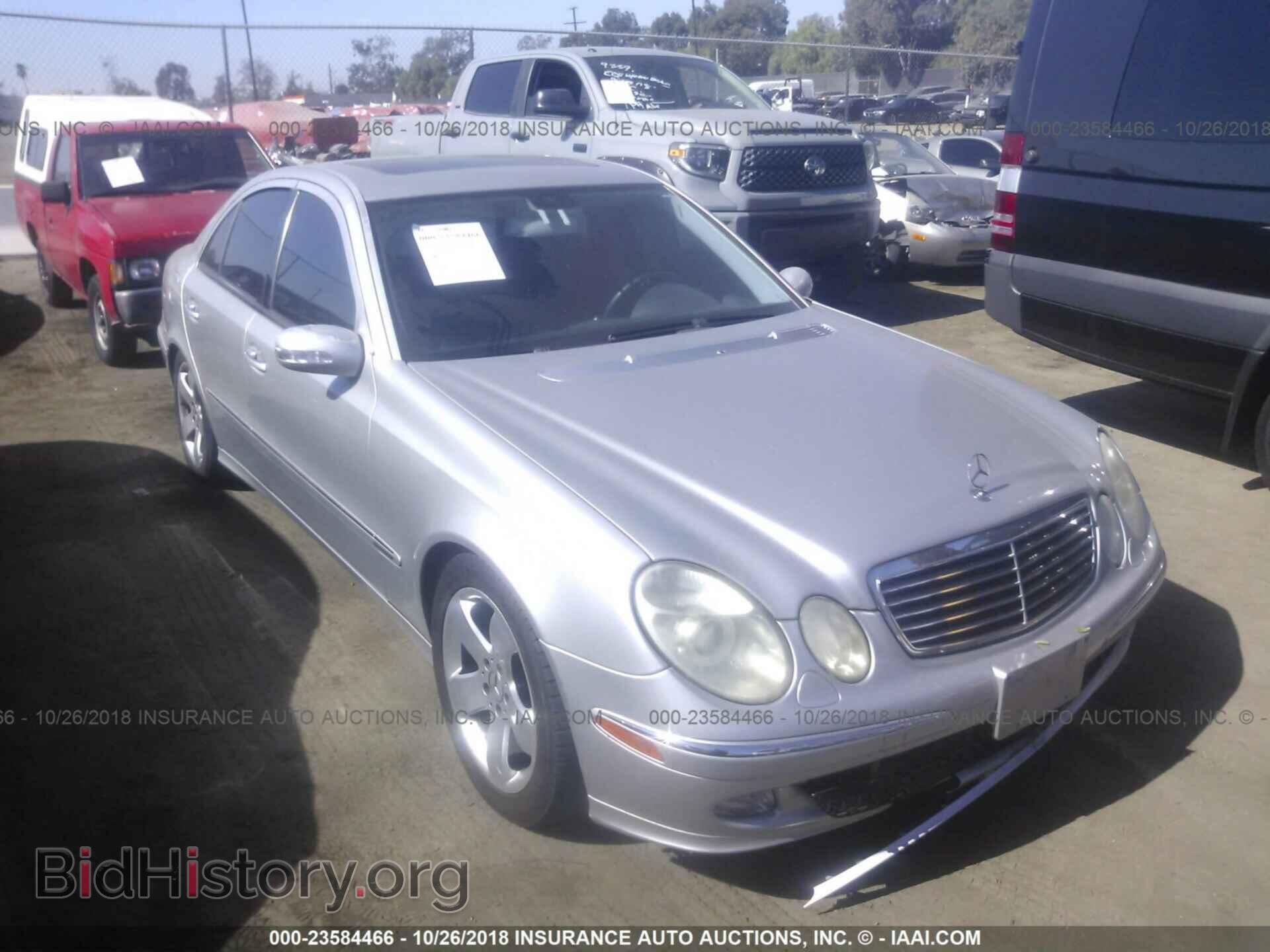 Фотография WDBUF70J54A457113 - MERCEDES-BENZ E 2004