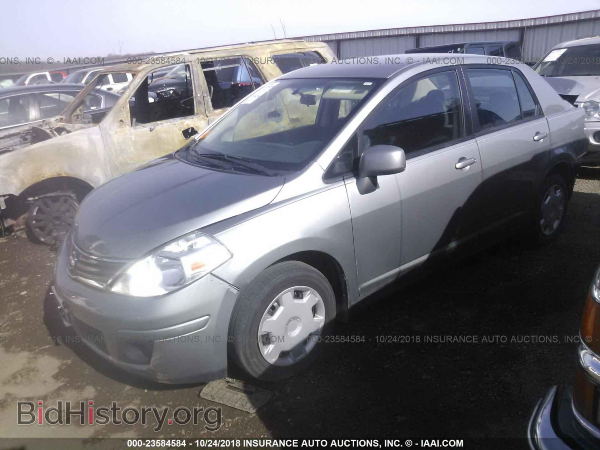 2011 NISSAN VERSA - VIN: 3N1BC1AP0BL422652 - Фото 2