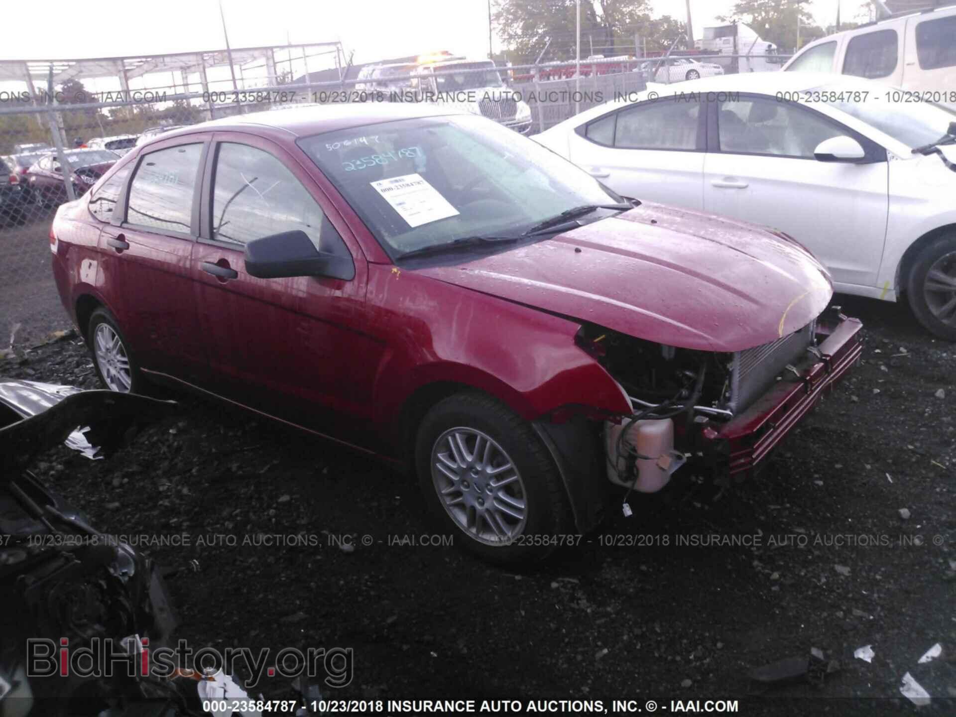 Photo 1FAHP3FN8BW161835 - Ford Focus 2011