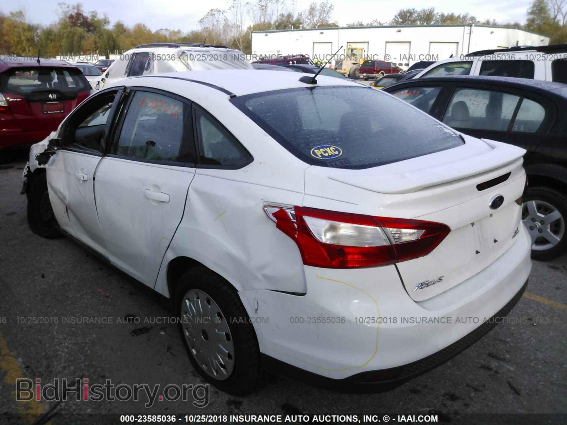 2012 Ford Focus - VIN: 1FAHP3F20CL434842 - Фото 3