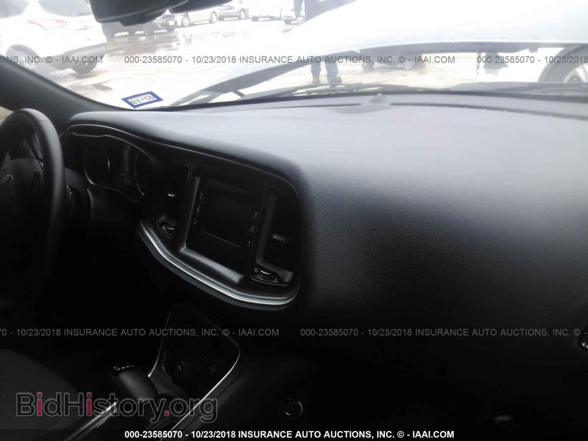 2016 Dodge Challenger - VIN: 2C3CDZAG5GH296970 - Photo 5