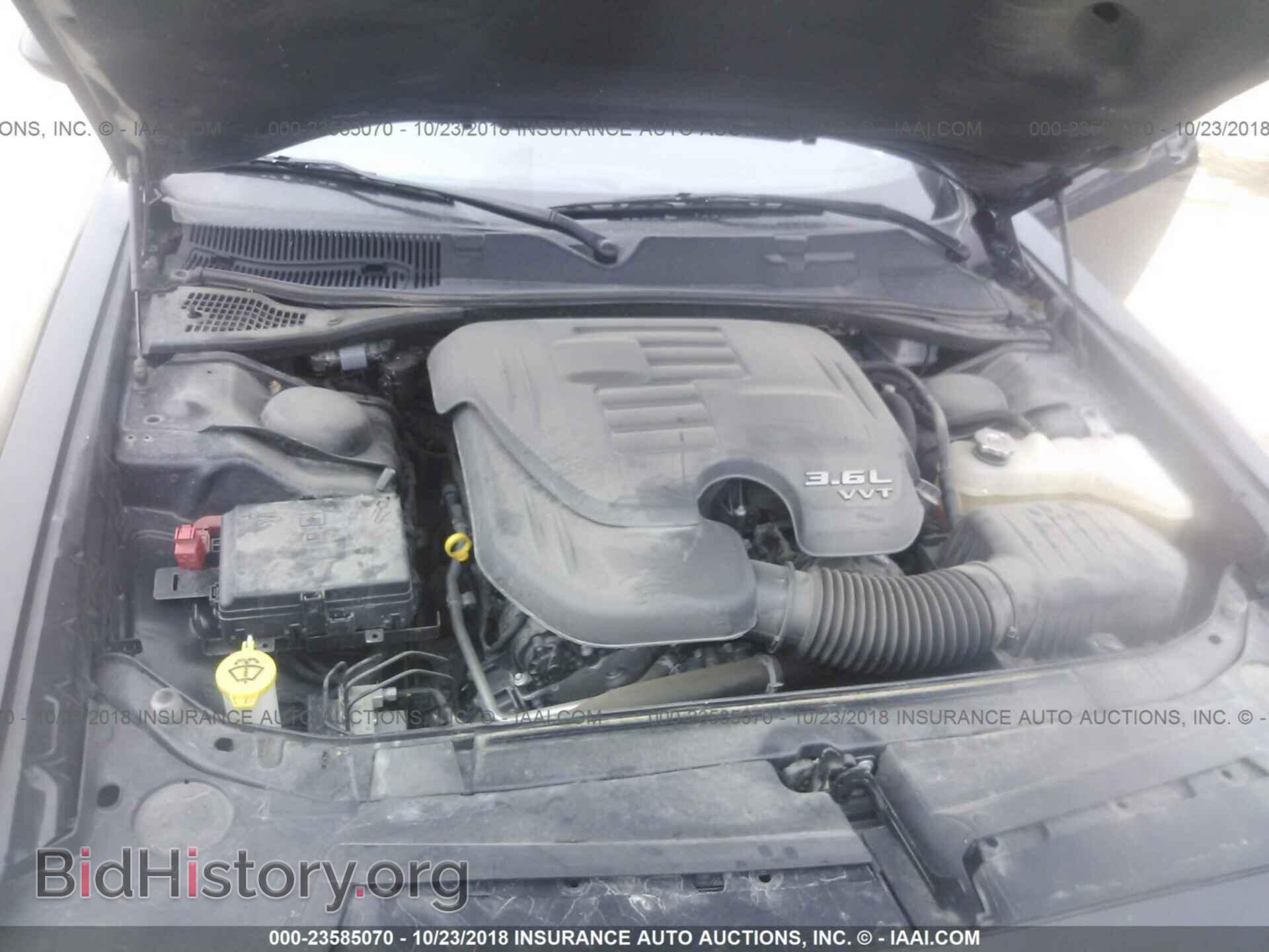 2016 Dodge Challenger - VIN: 2C3CDZAG5GH296970 - Photo 10