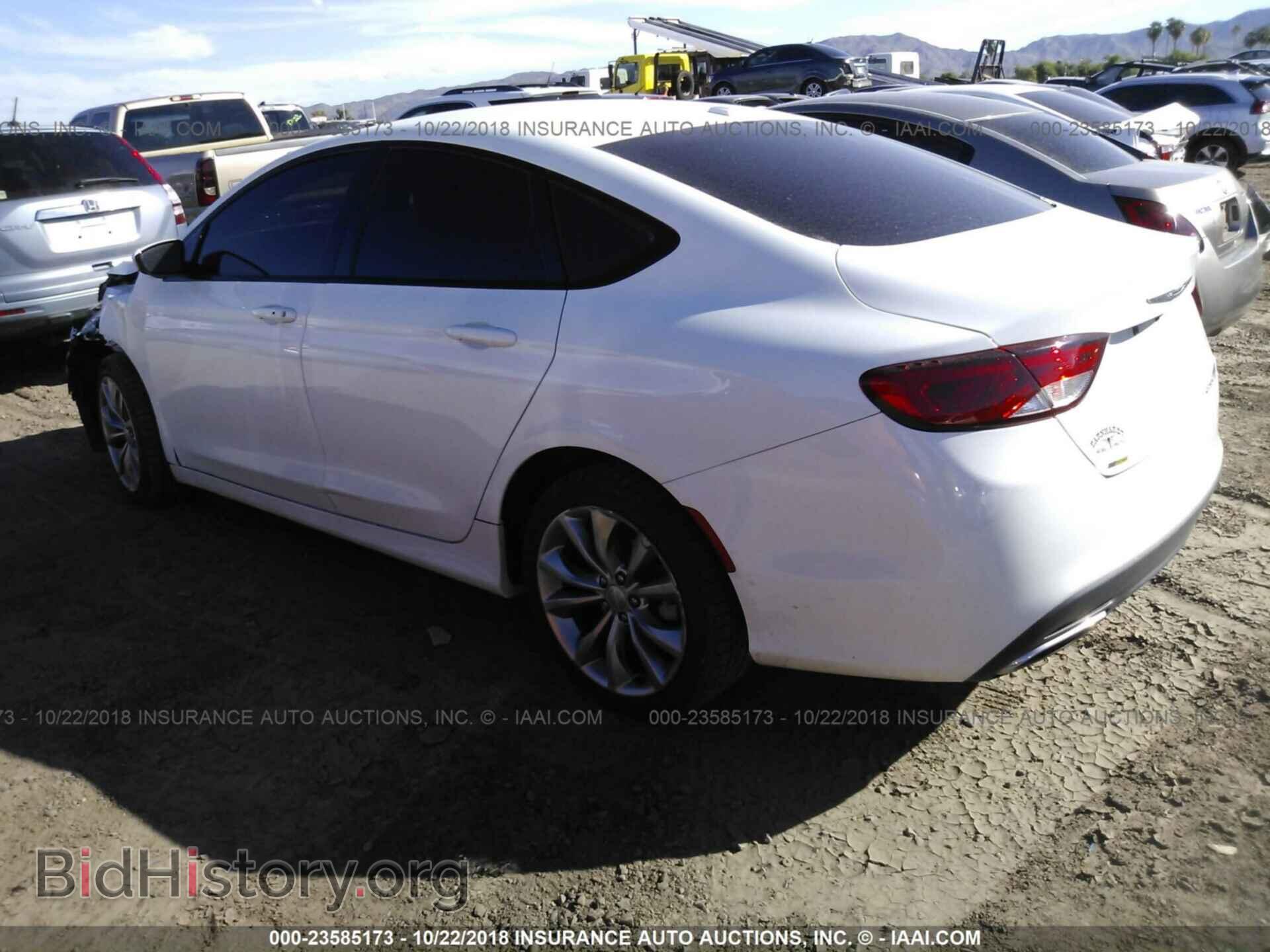 2015 Chrysler 200 - VIN: 1C3CCCBB5FN670664 - Photo 3