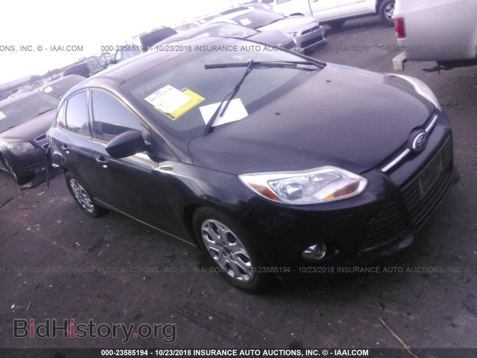 Photo 1FAHP3F28CL338134 - Ford Focus 2012