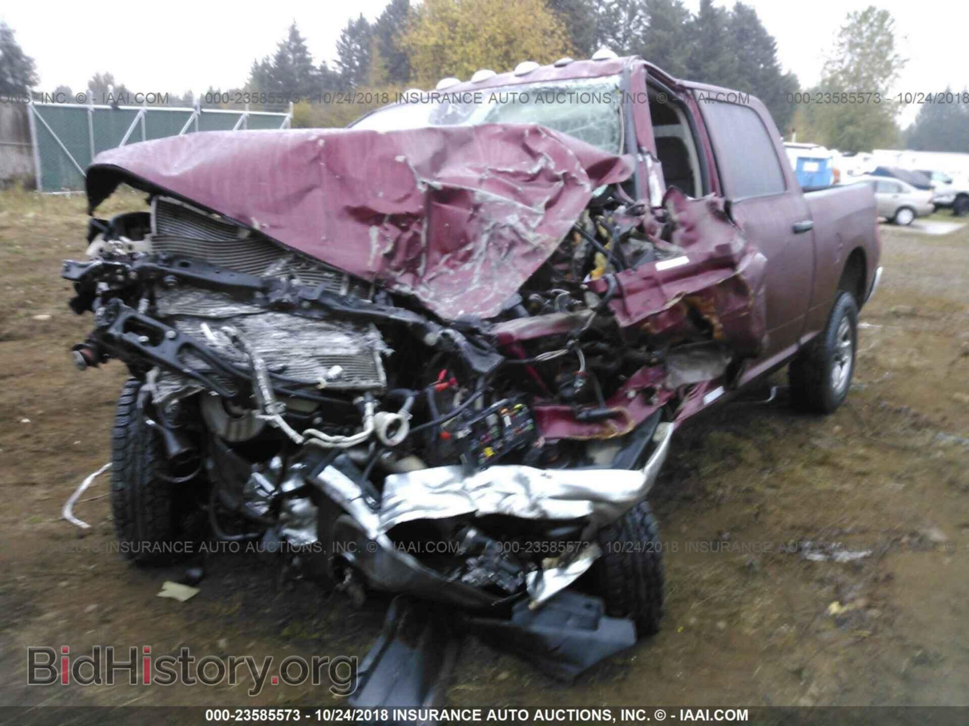 2017 Ram 3500 - VIN: 3C63R3CL7HG649979 - Фото 2