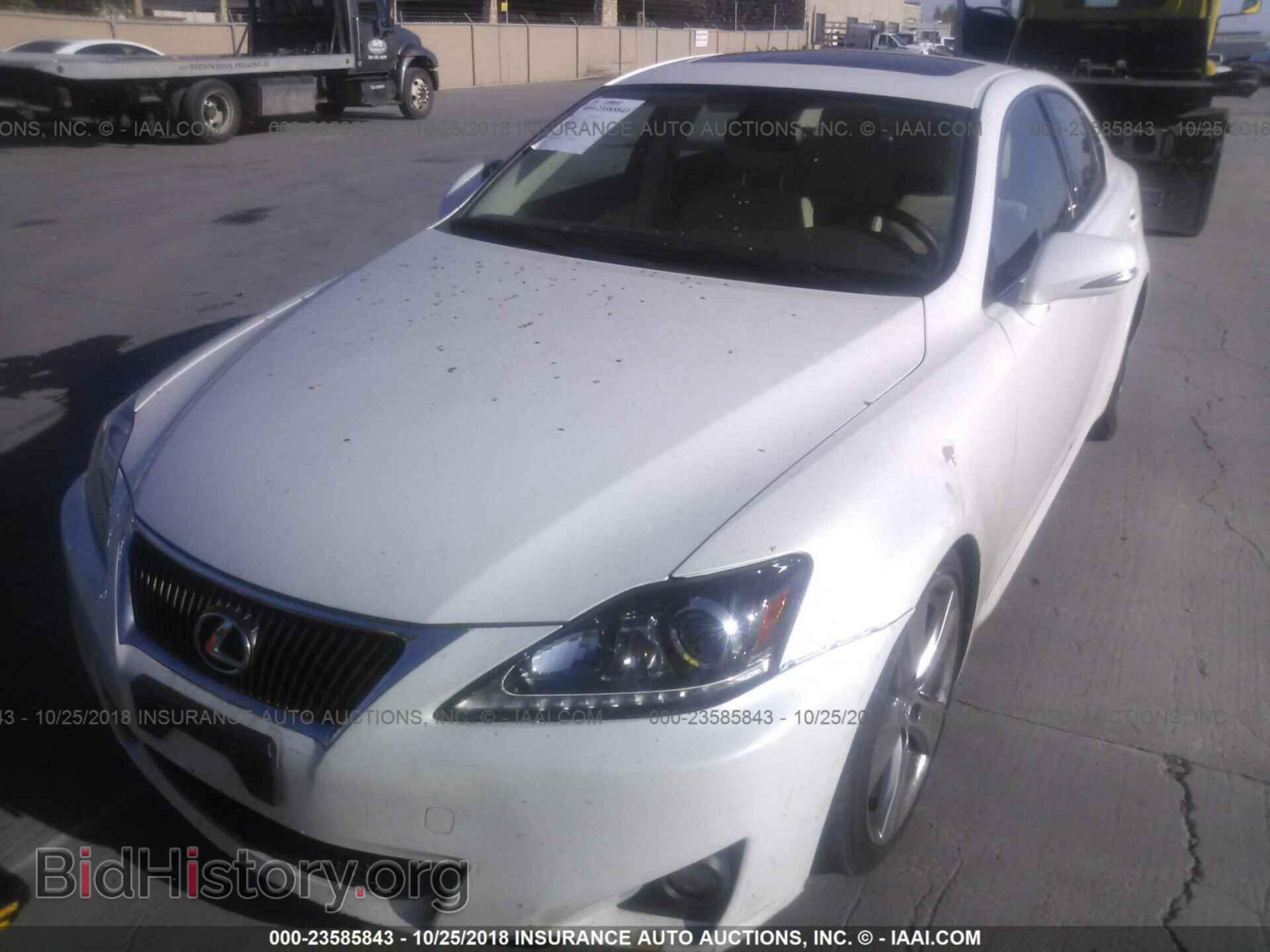 2011 LEXUS IS - VIN: JTHBF5C26B5140981 - Фото 2