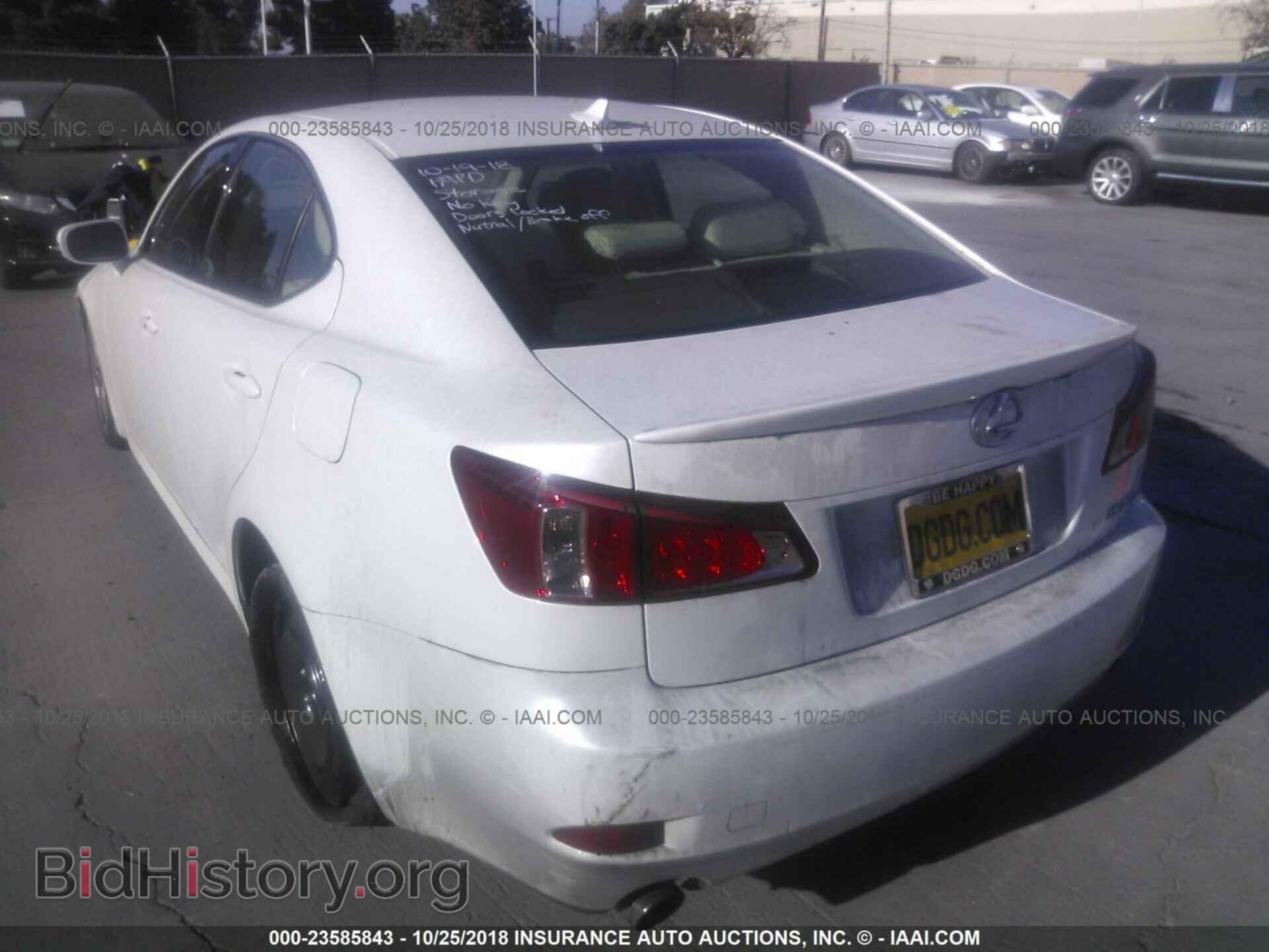 2011 LEXUS IS - VIN: JTHBF5C26B5140981 - Фото 3