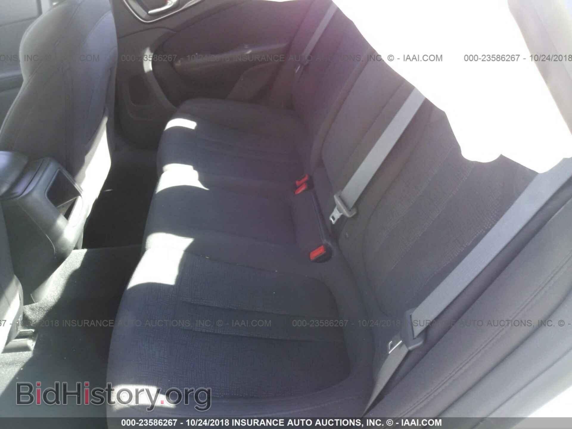 2016 Chrysler 200 - VIN: 1C3CCCAB7GN104220 - Фото 8