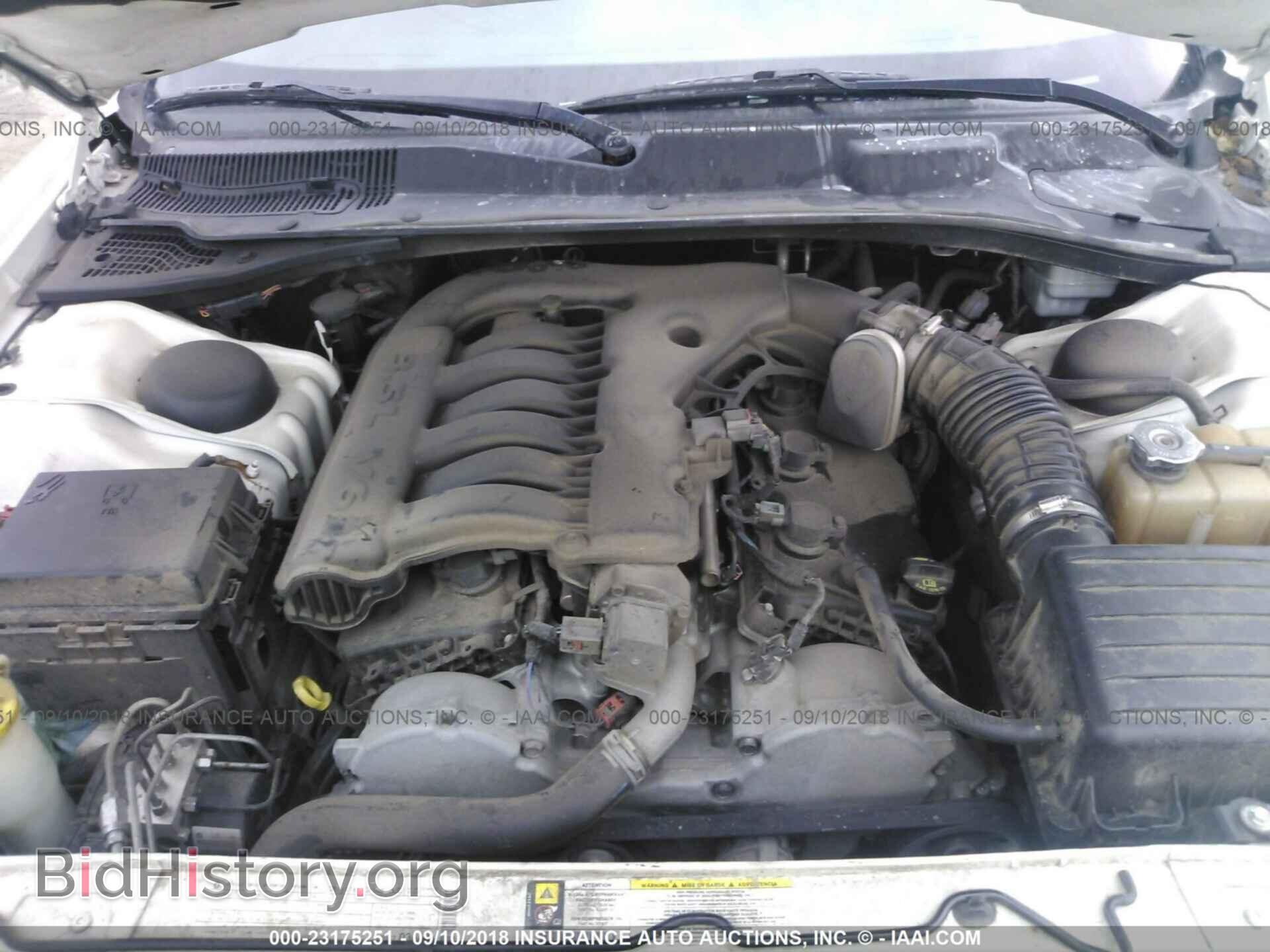 2010 DODGE CHARGER - VIN: 2B3CA3CV0AH228954 - Фото 10