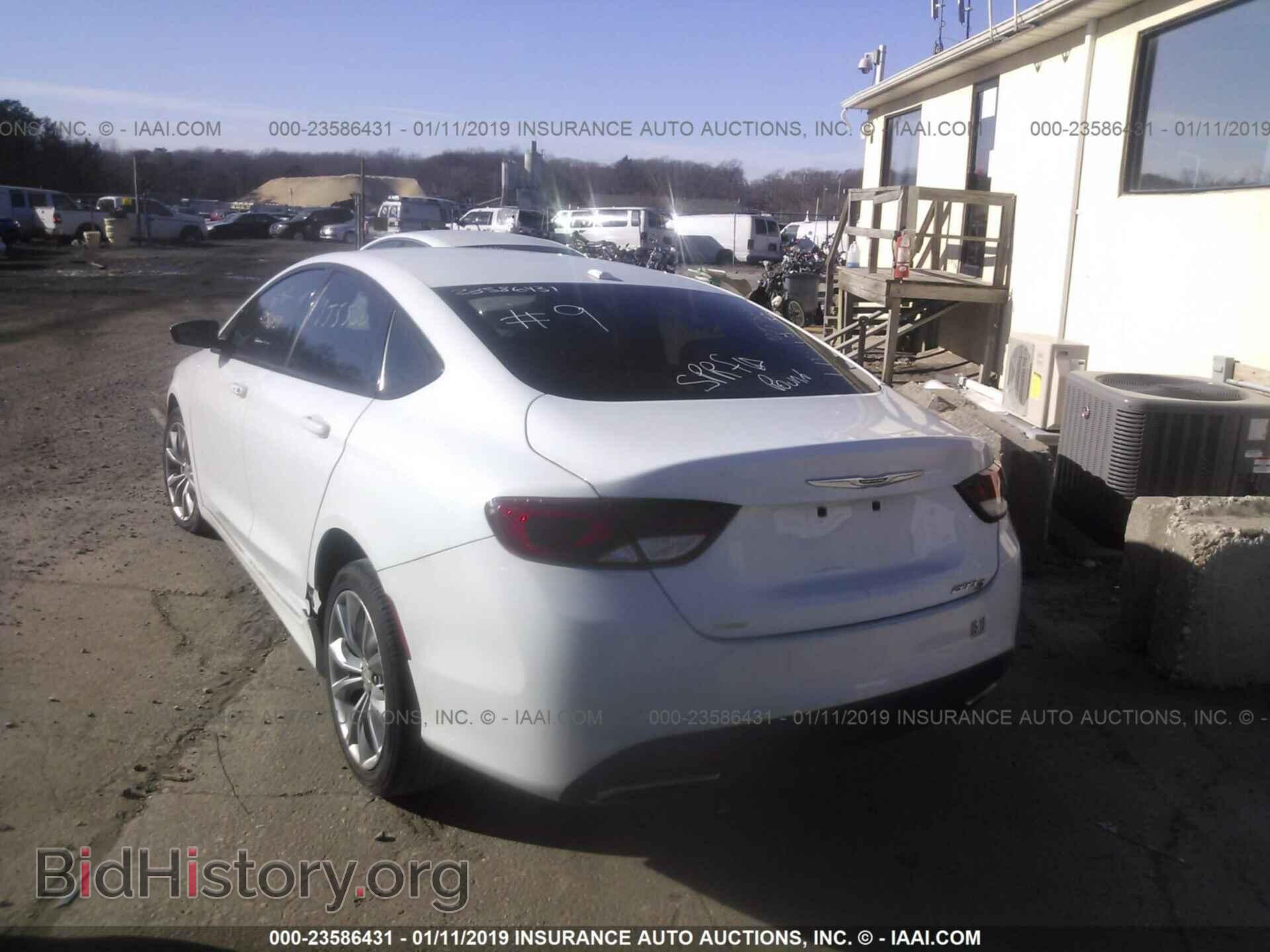 2015 Chrysler 200 - VIN: 1C3CCCBB7FN596020 - Photo 3