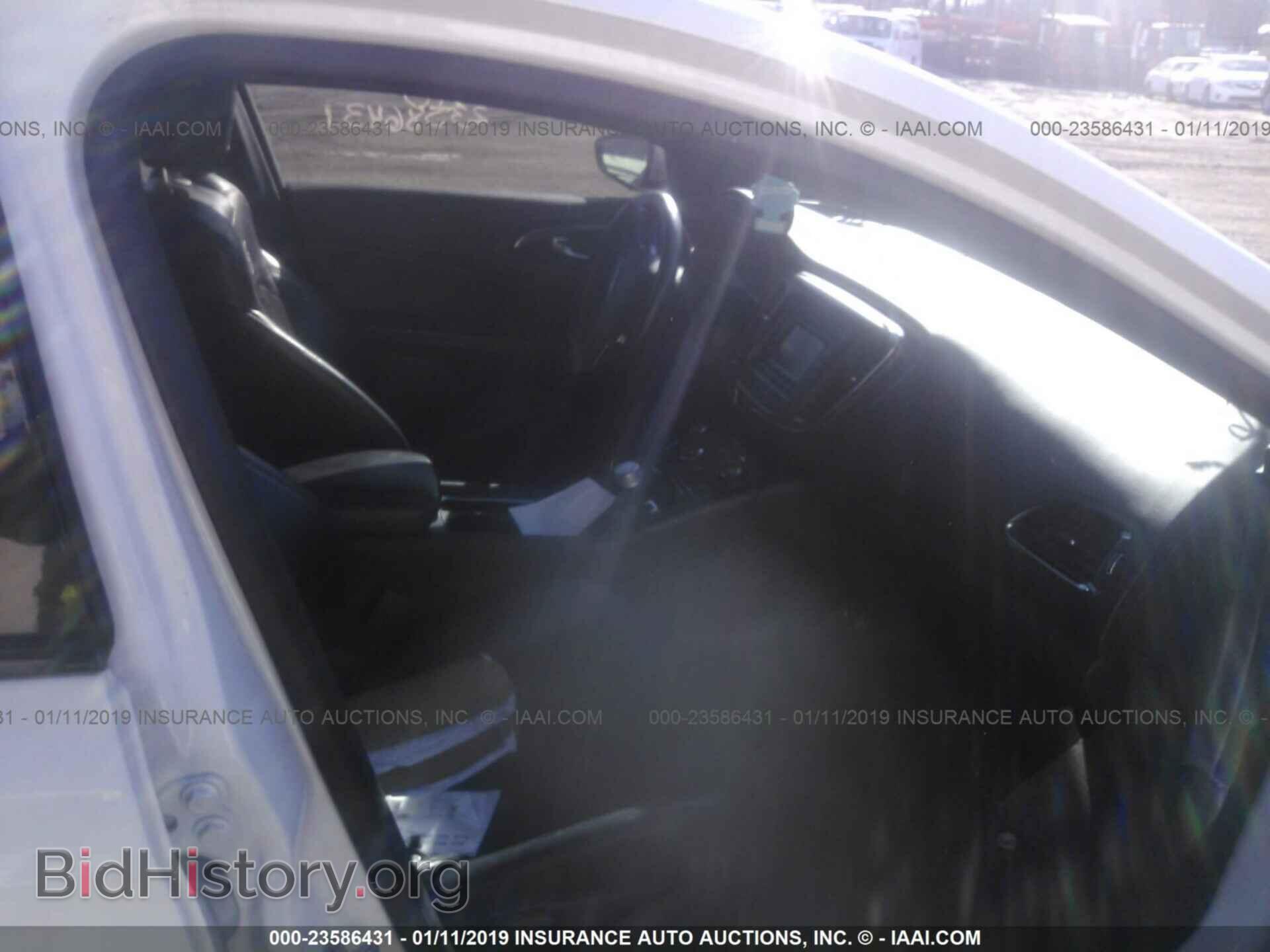 2015 Chrysler 200 - VIN: 1C3CCCBB7FN596020 - Photo 5
