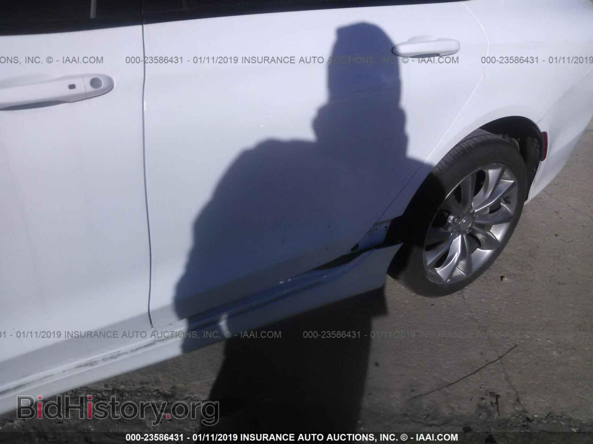 2015 Chrysler 200 - VIN: 1C3CCCBB7FN596020 - Photo 6